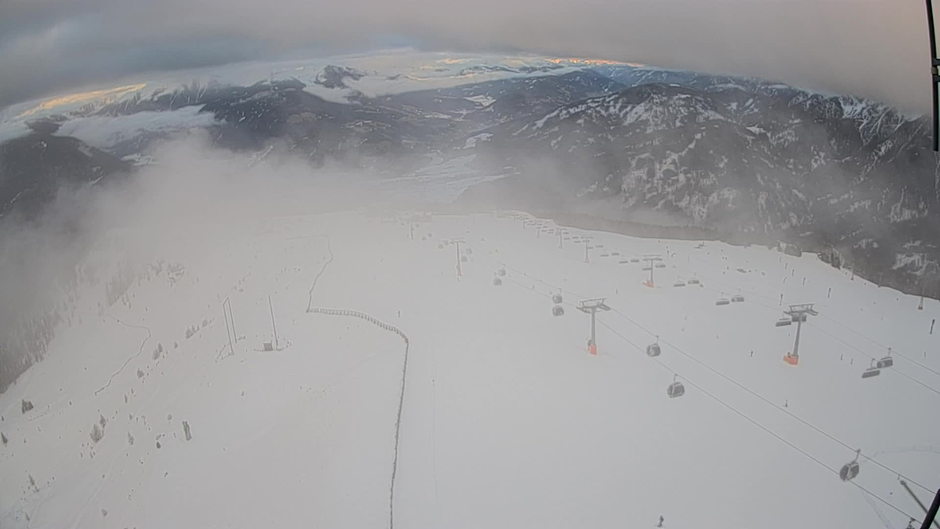 Kronplatz peak | view to Valdaora – Olang