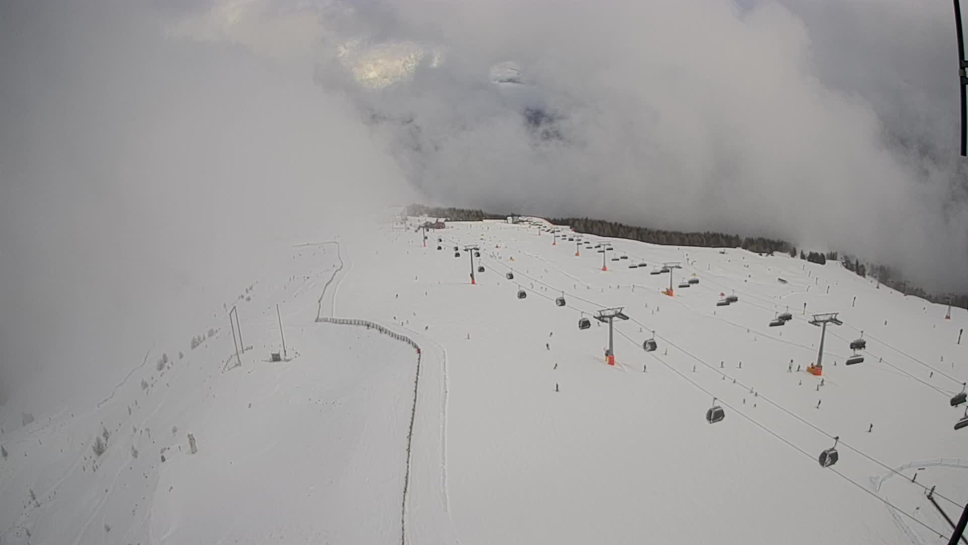 Kronplatz peak | view to Valdaora – Olang