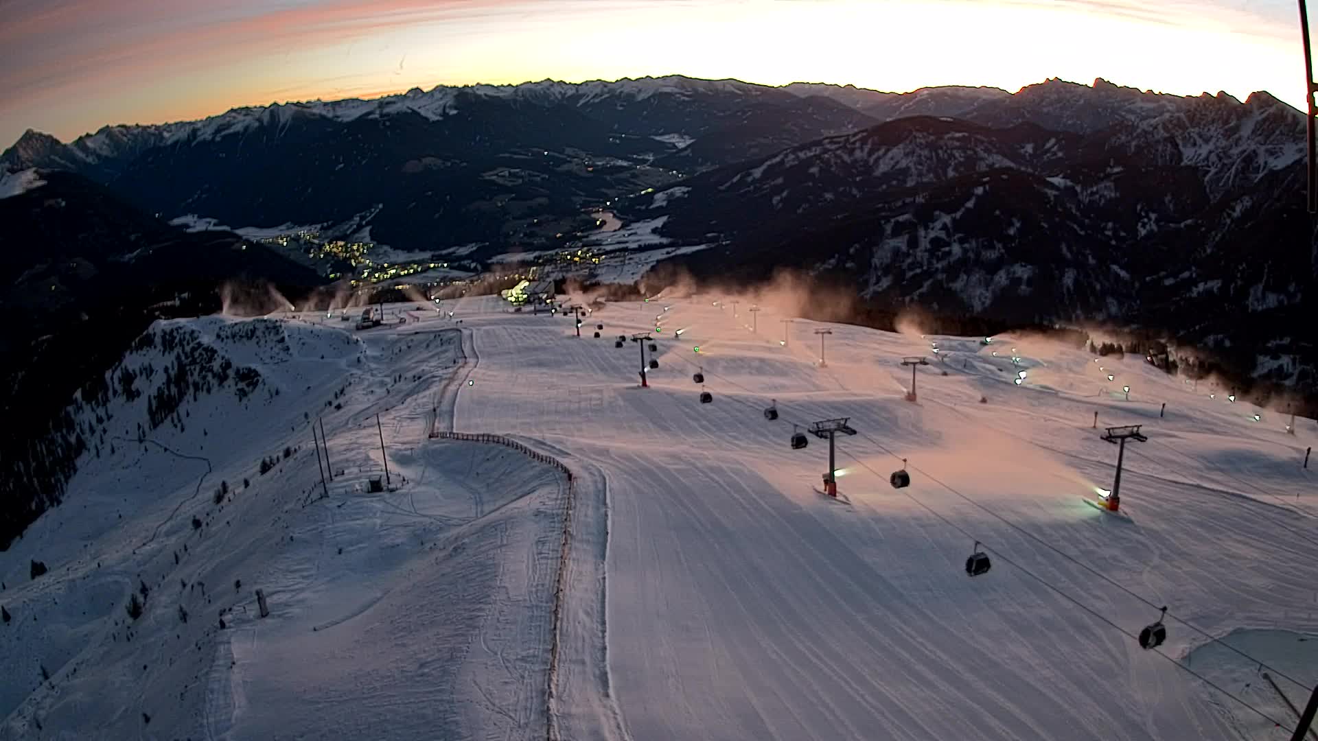 Kronplatz peak | view to Valdaora – Olang