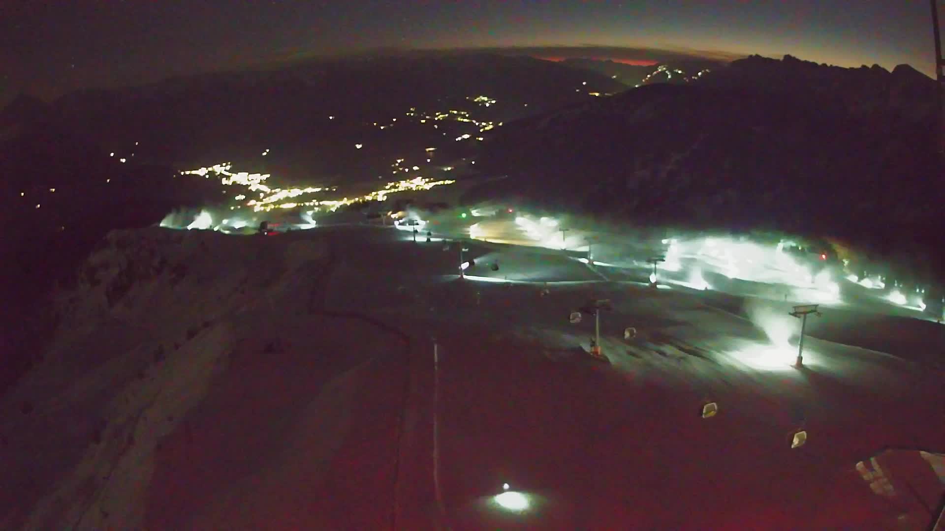 Kronplatz peak | view to Valdaora – Olang