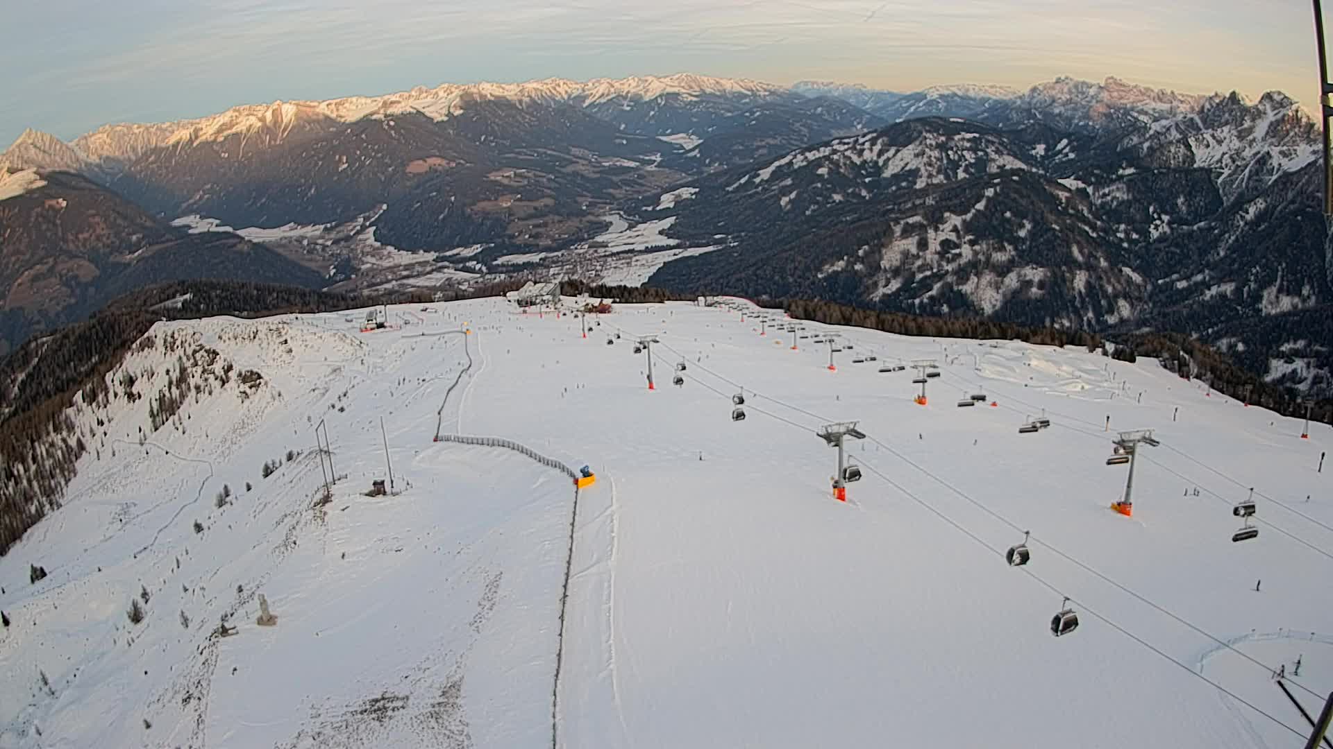 Kronplatz peak | view to Valdaora – Olang