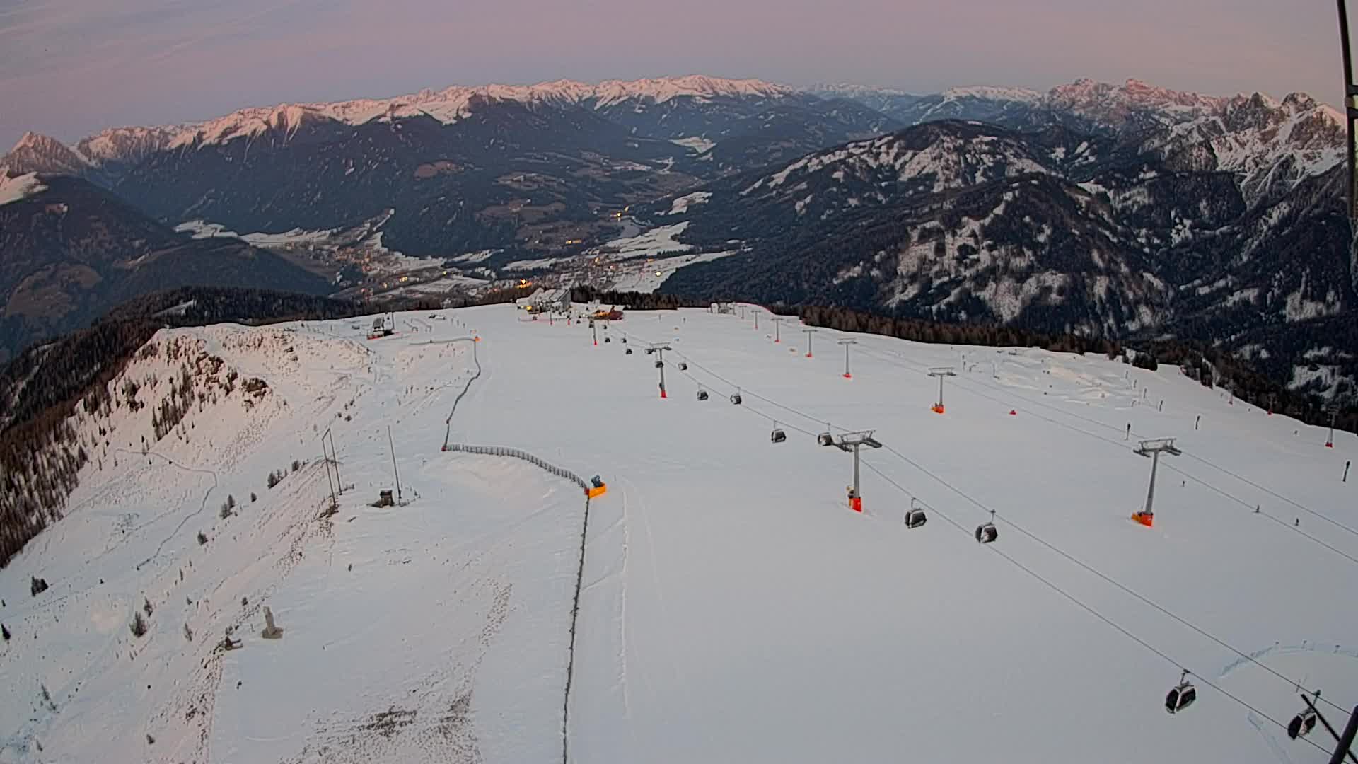 Kronplatz peak | view to Valdaora – Olang
