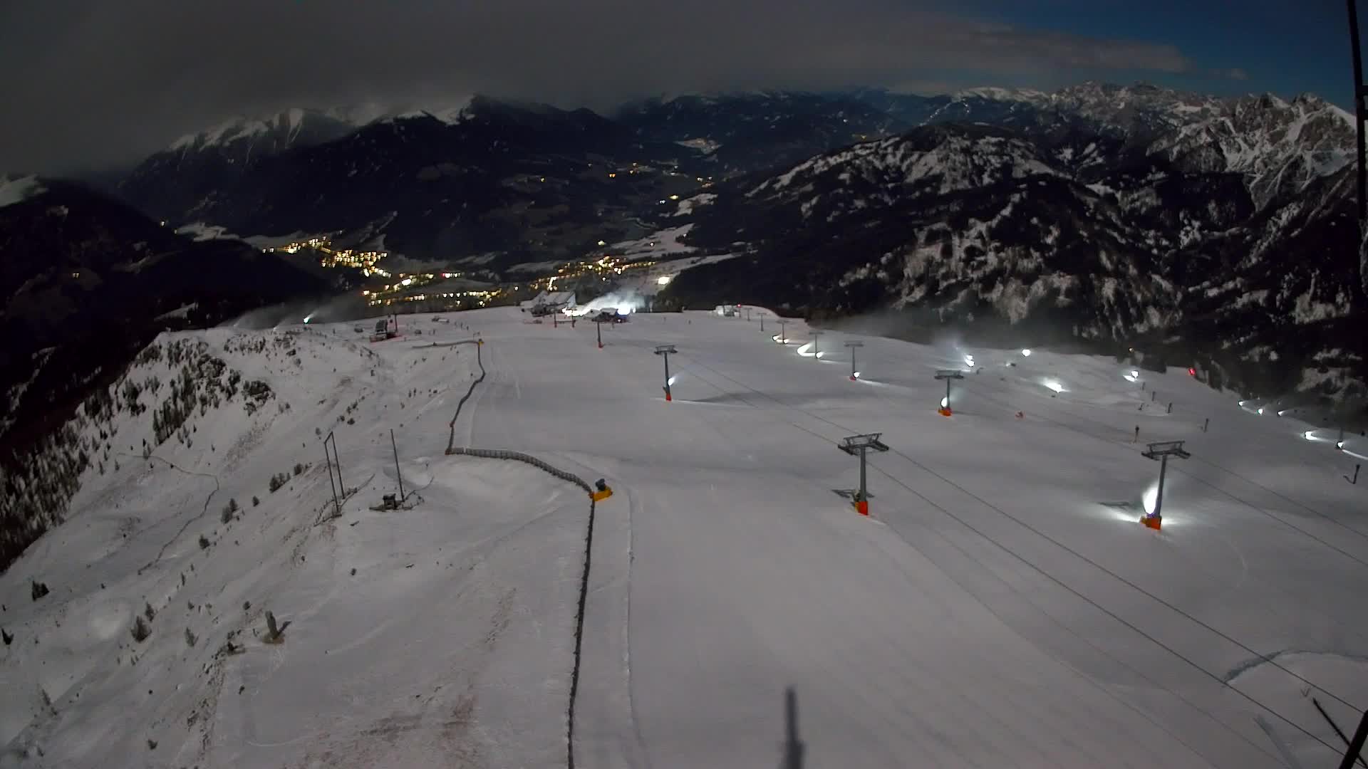 Kronplatz peak | view to Valdaora – Olang