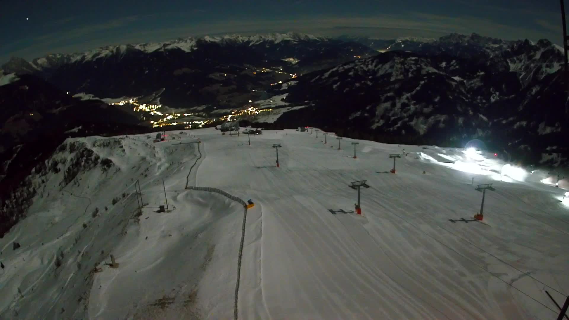 Kronplatz peak | view to Valdaora – Olang