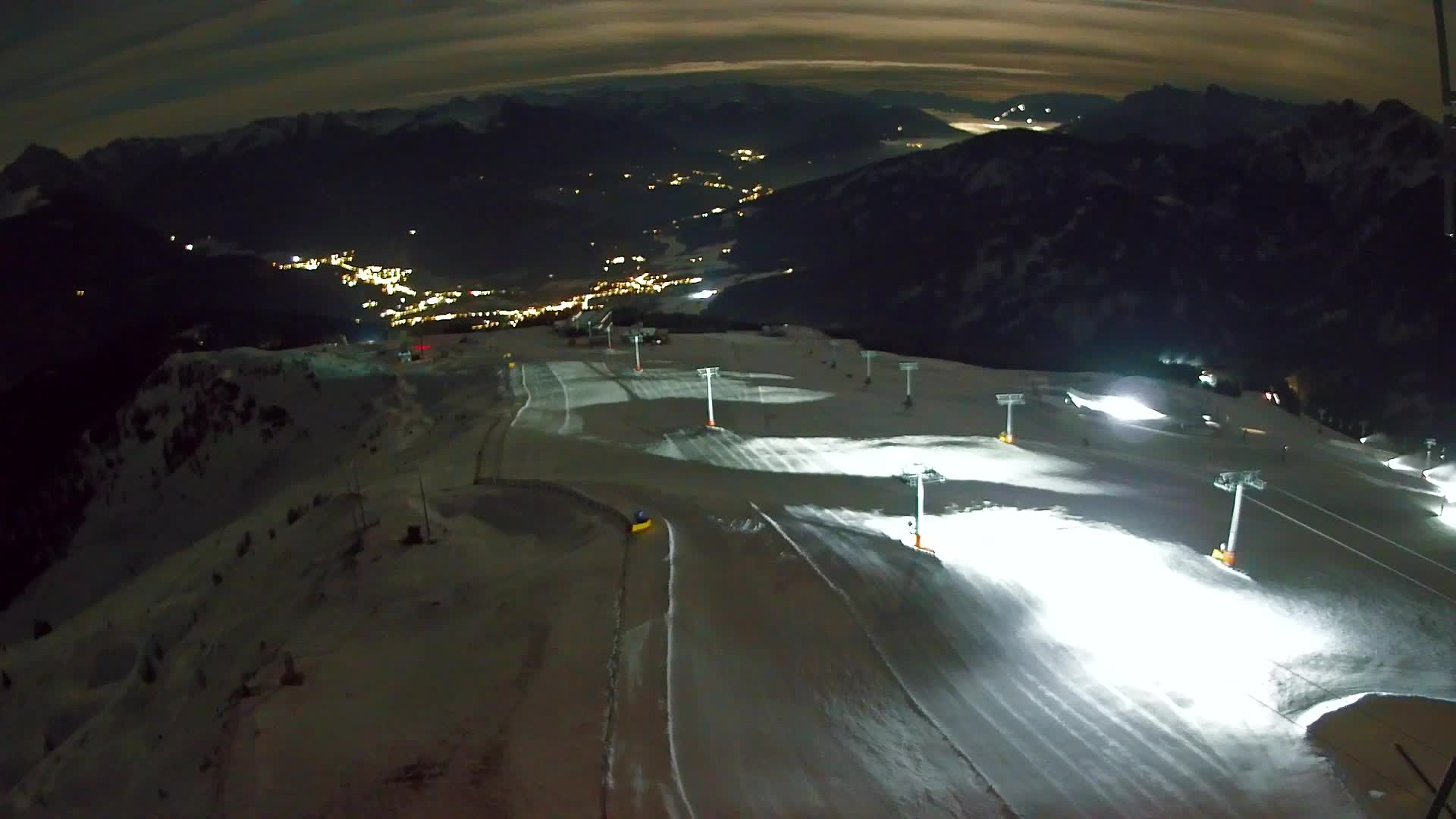 Kronplatz peak | view to Valdaora – Olang