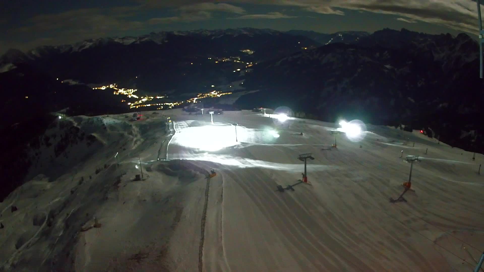 Kronplatz peak | view to Valdaora – Olang