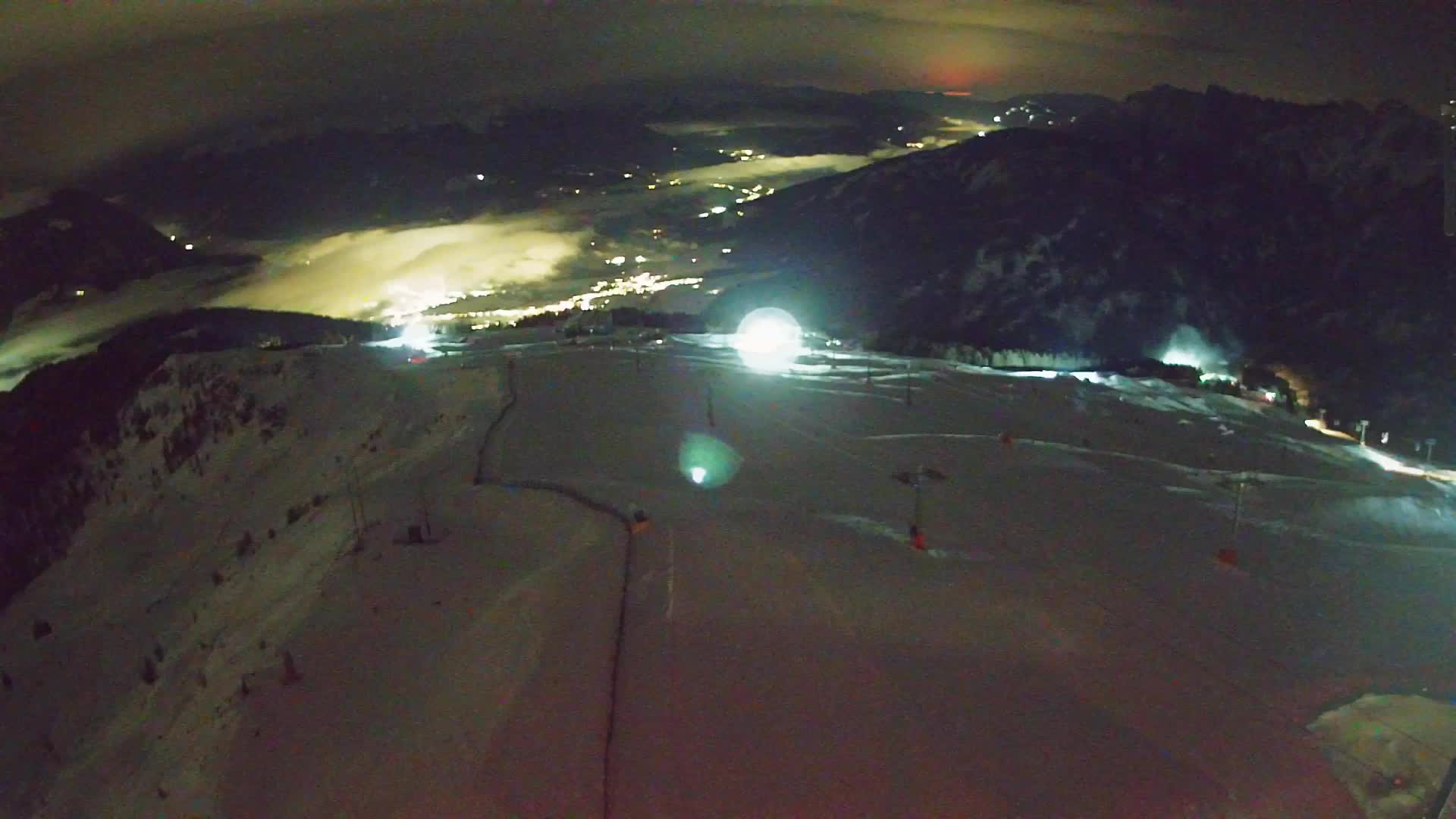 Kronplatz peak | view to Valdaora – Olang