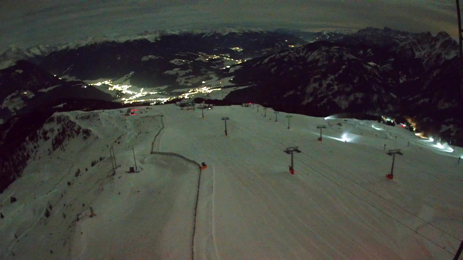 Kronplatz peak | view to Valdaora – Olang