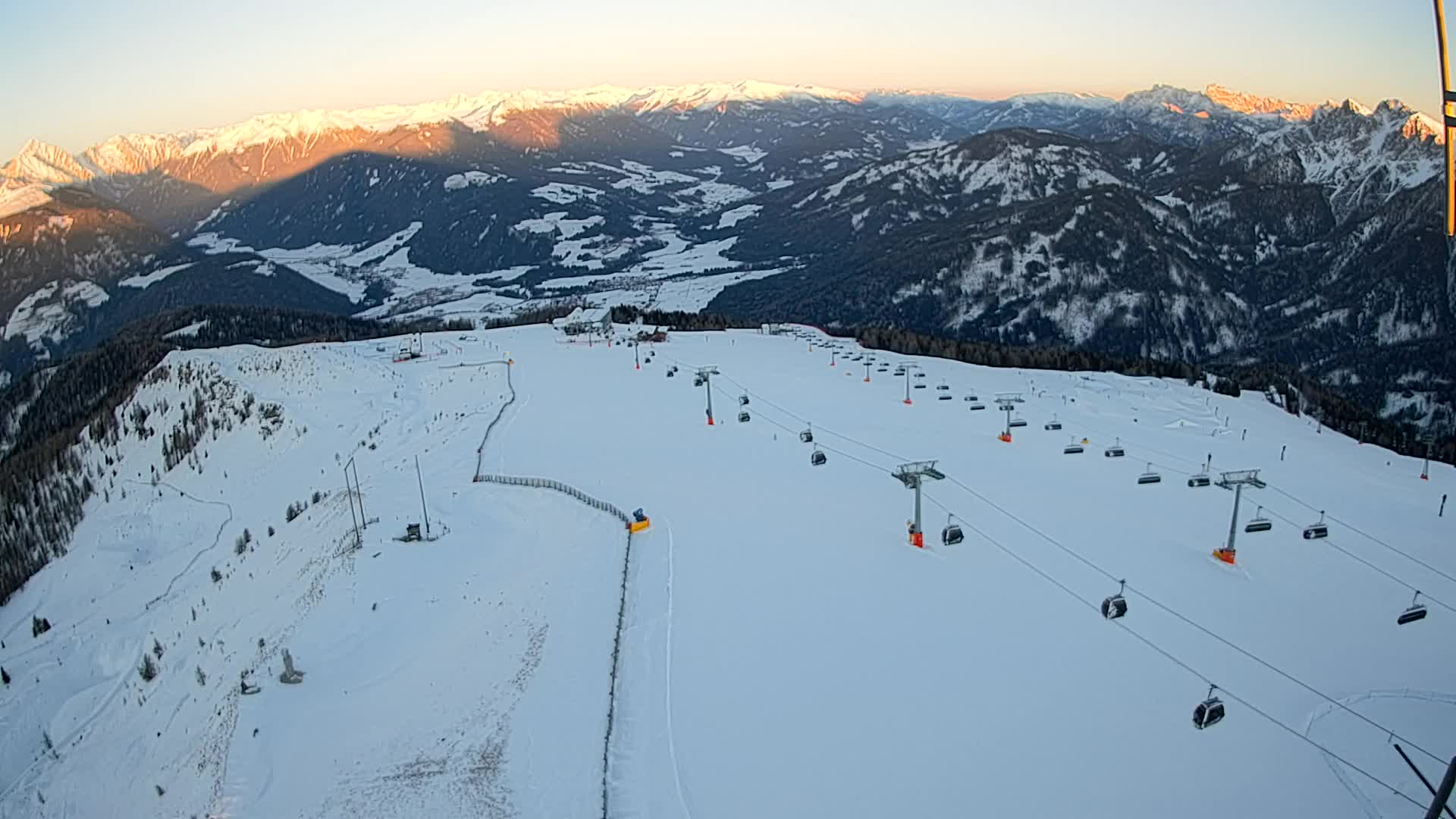 Kronplatz peak | view to Valdaora – Olang