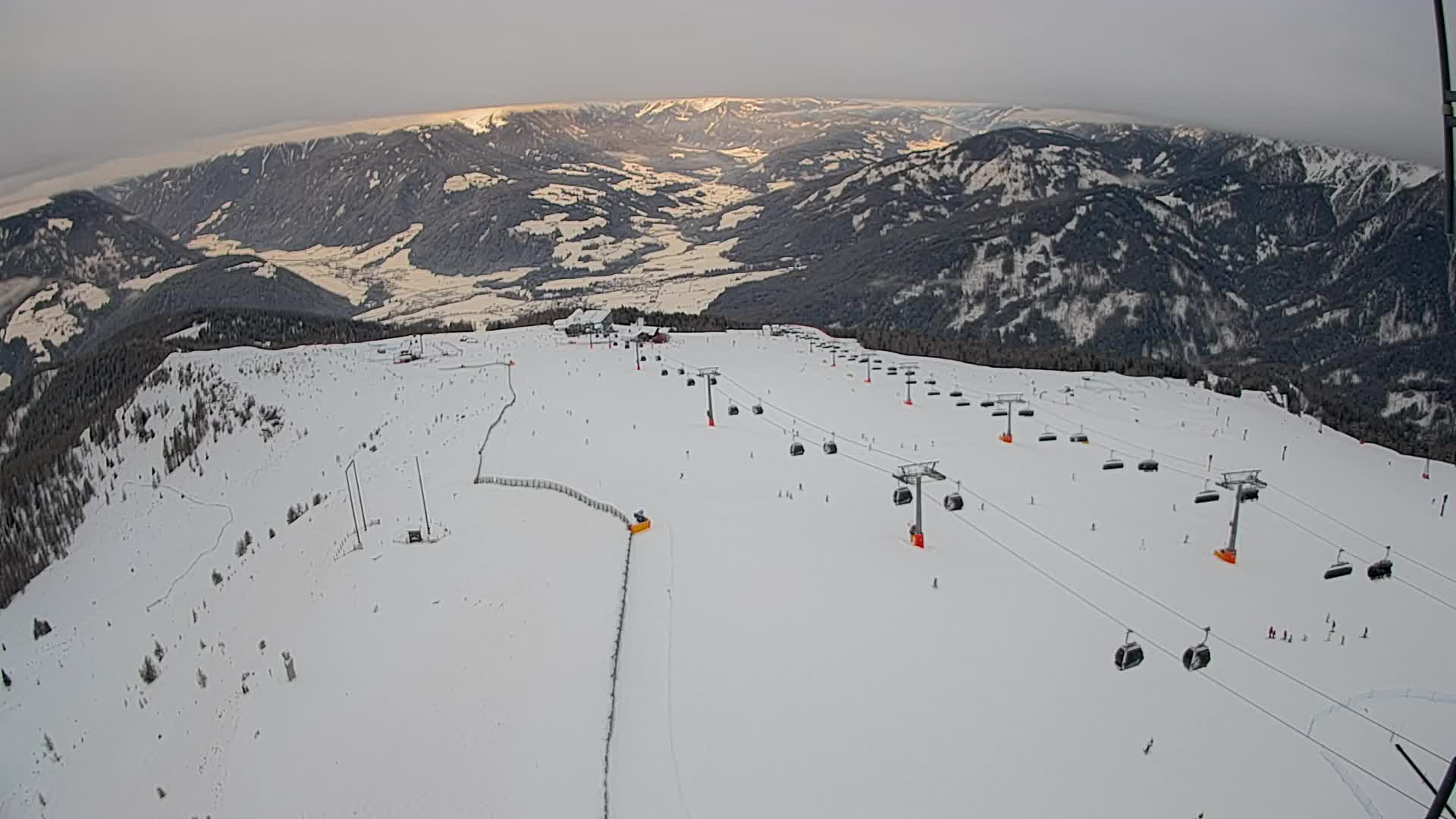 Kronplatz peak | view to Valdaora – Olang