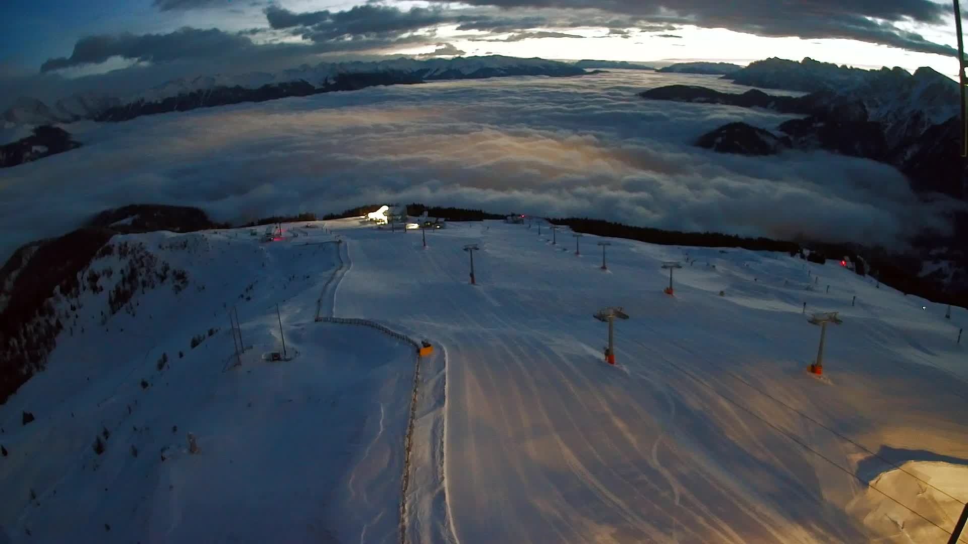 Kronplatz peak | view to Valdaora – Olang