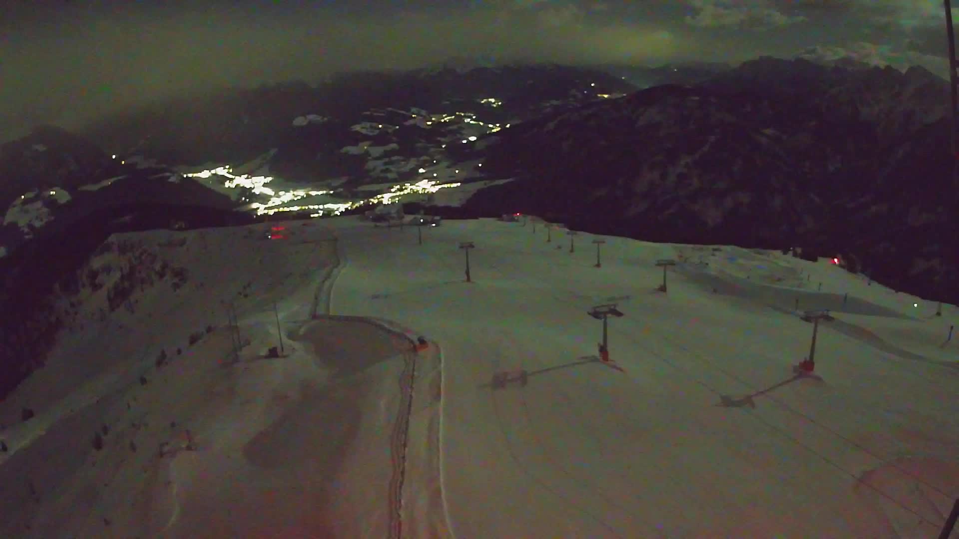 Kronplatz peak | view to Valdaora – Olang