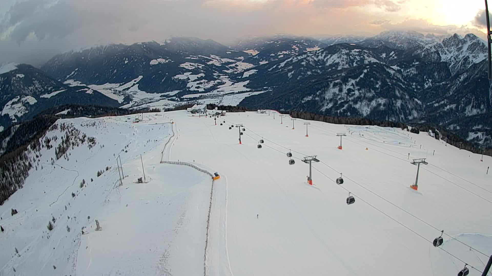 Sommet du Kronplatz | vue sur Valdaora – Olang