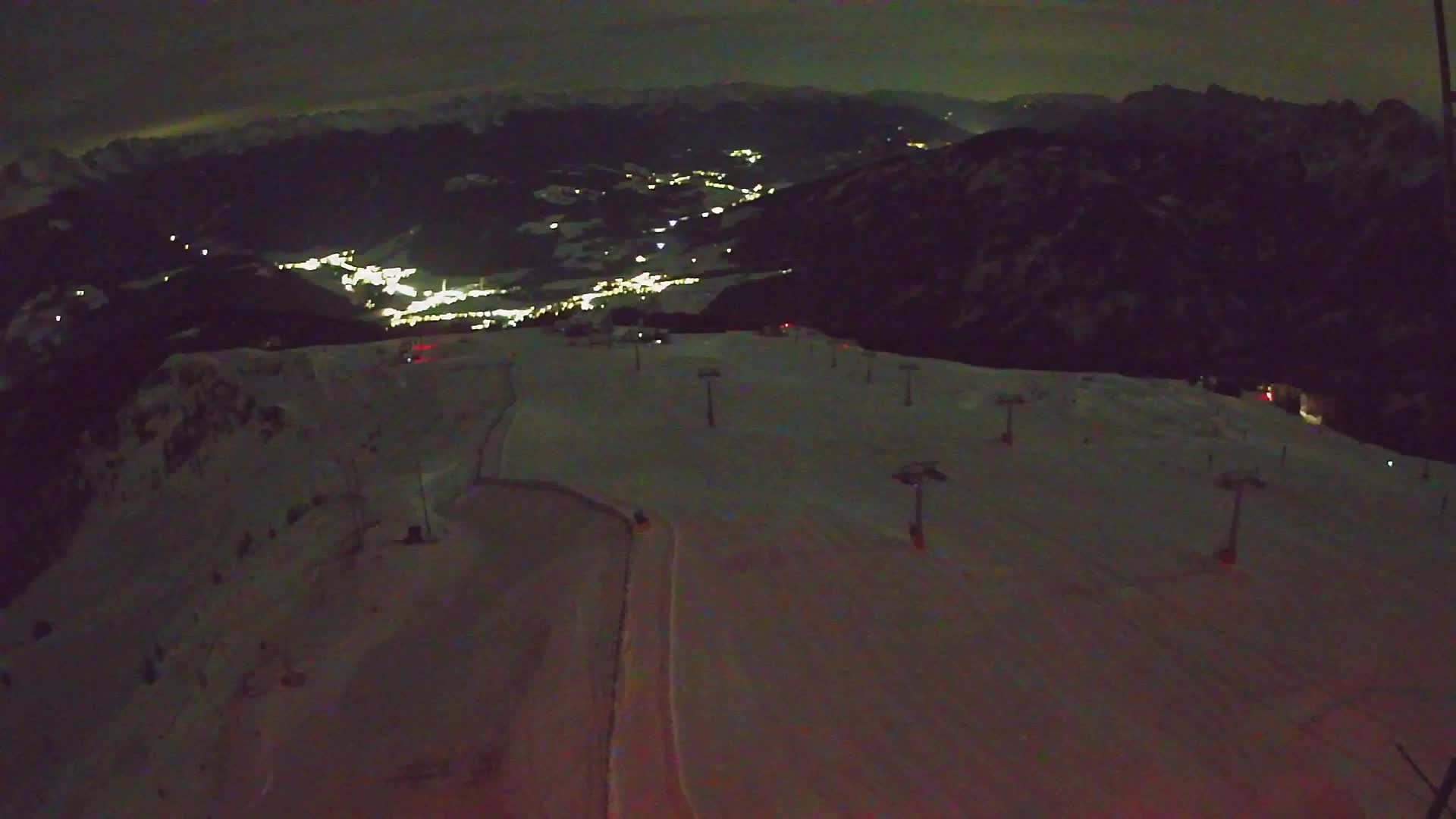 Kronplatz peak | view to Valdaora – Olang