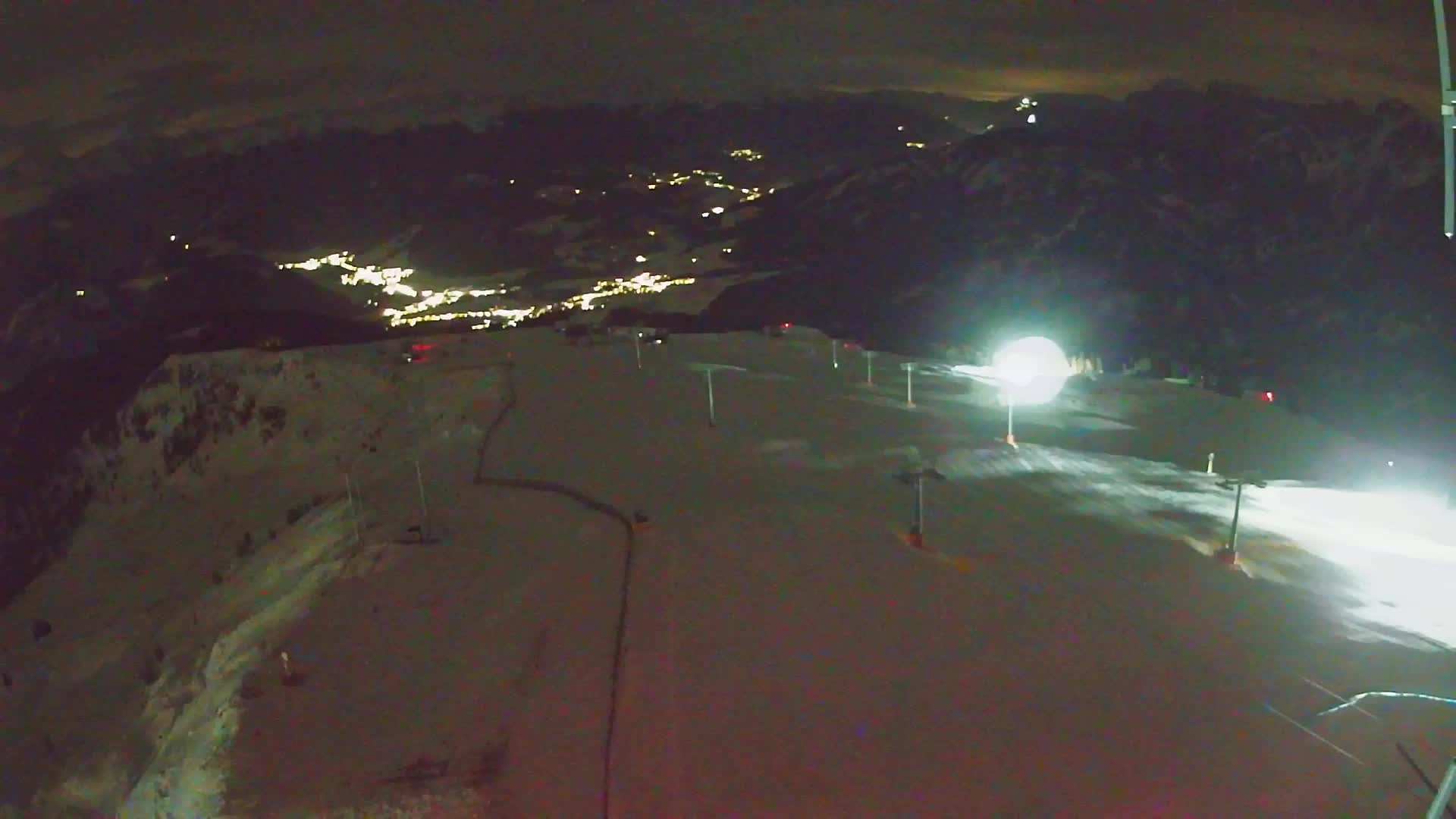 Kronplatz peak | view to Valdaora – Olang