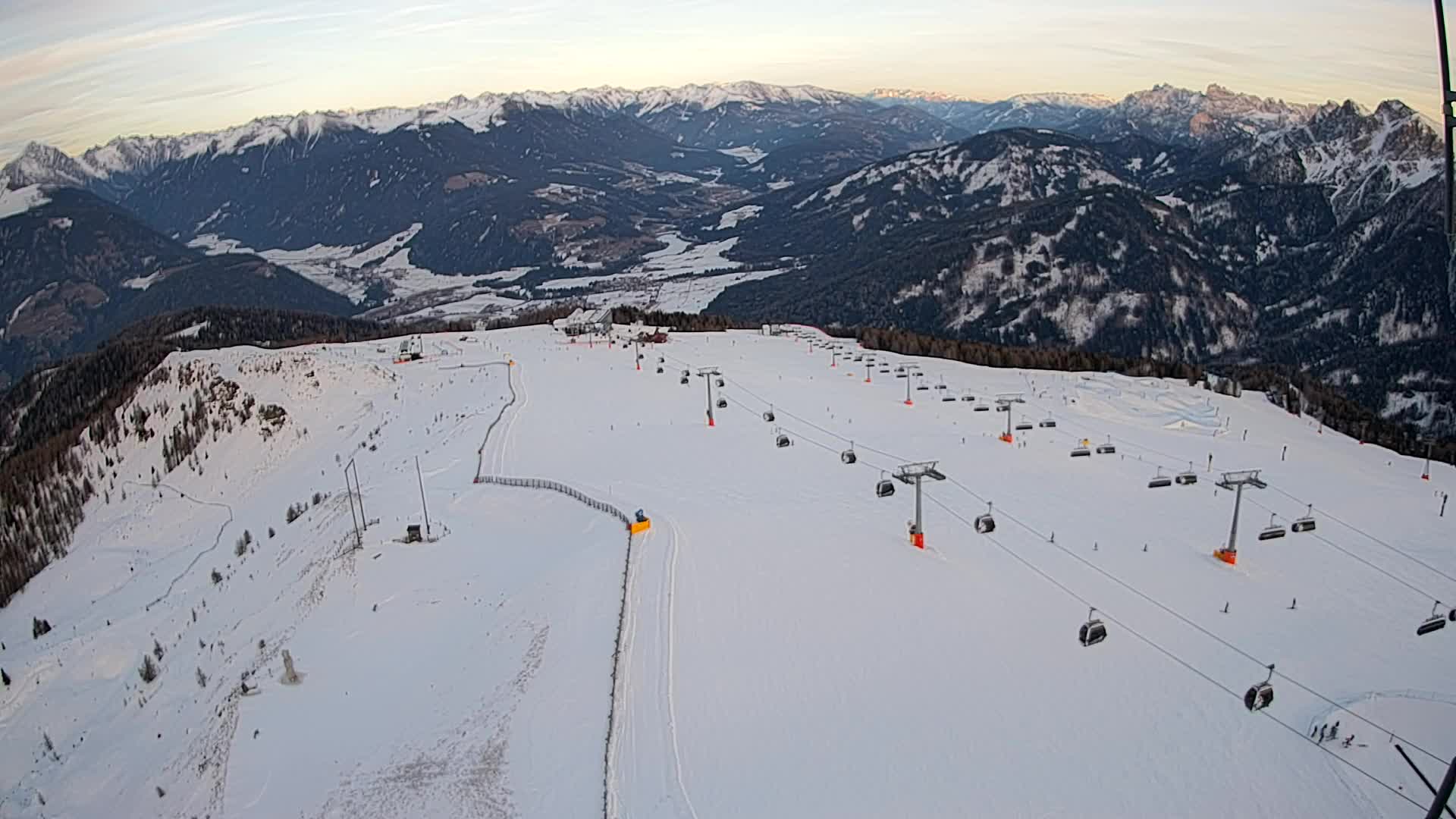 Kronplatz peak | view to Valdaora – Olang