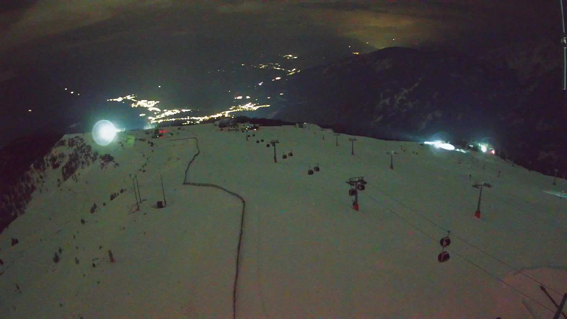 Kronplatz peak | view to Valdaora – Olang