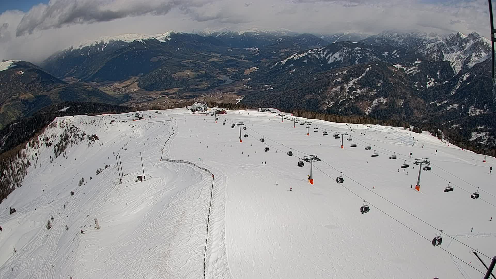Kronplatz peak | view to Valdaora – Olang