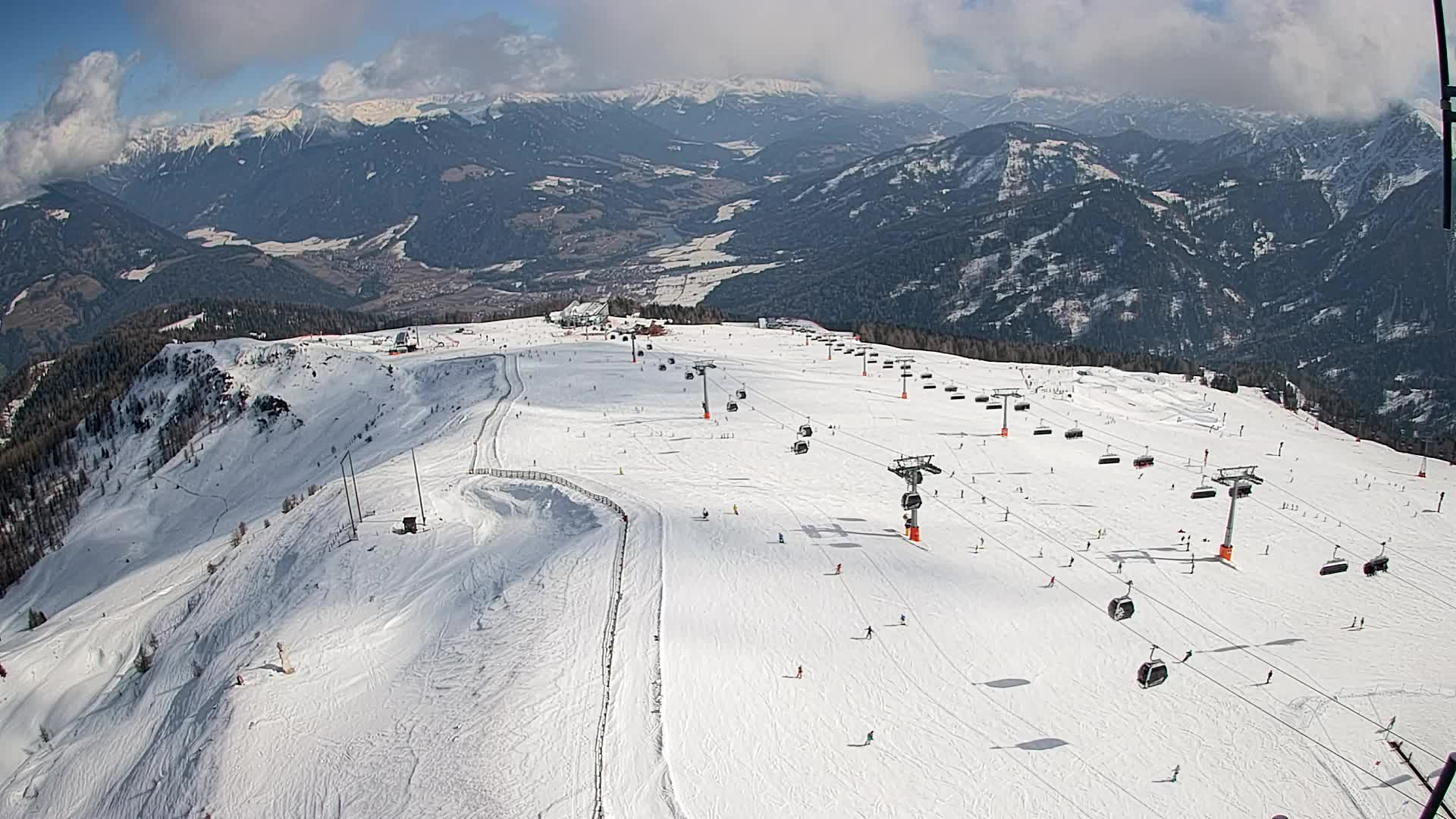 Kronplatz peak | view to Valdaora – Olang