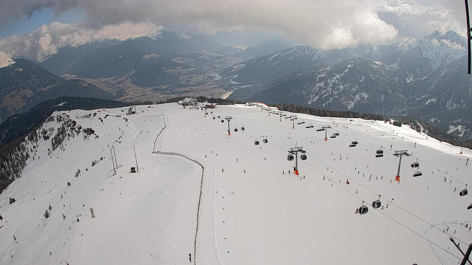Kronplatz peak | view to Valdaora – Olang