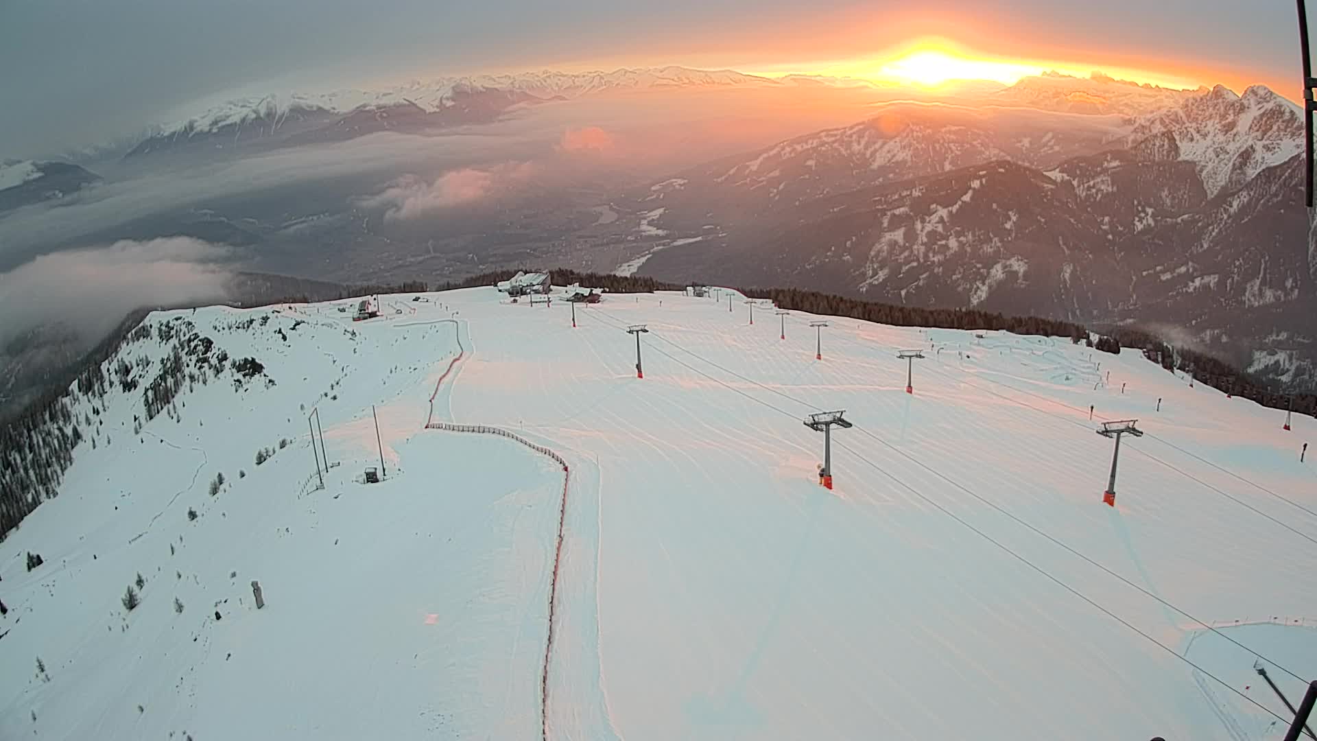 Kronplatz peak | view to Valdaora – Olang
