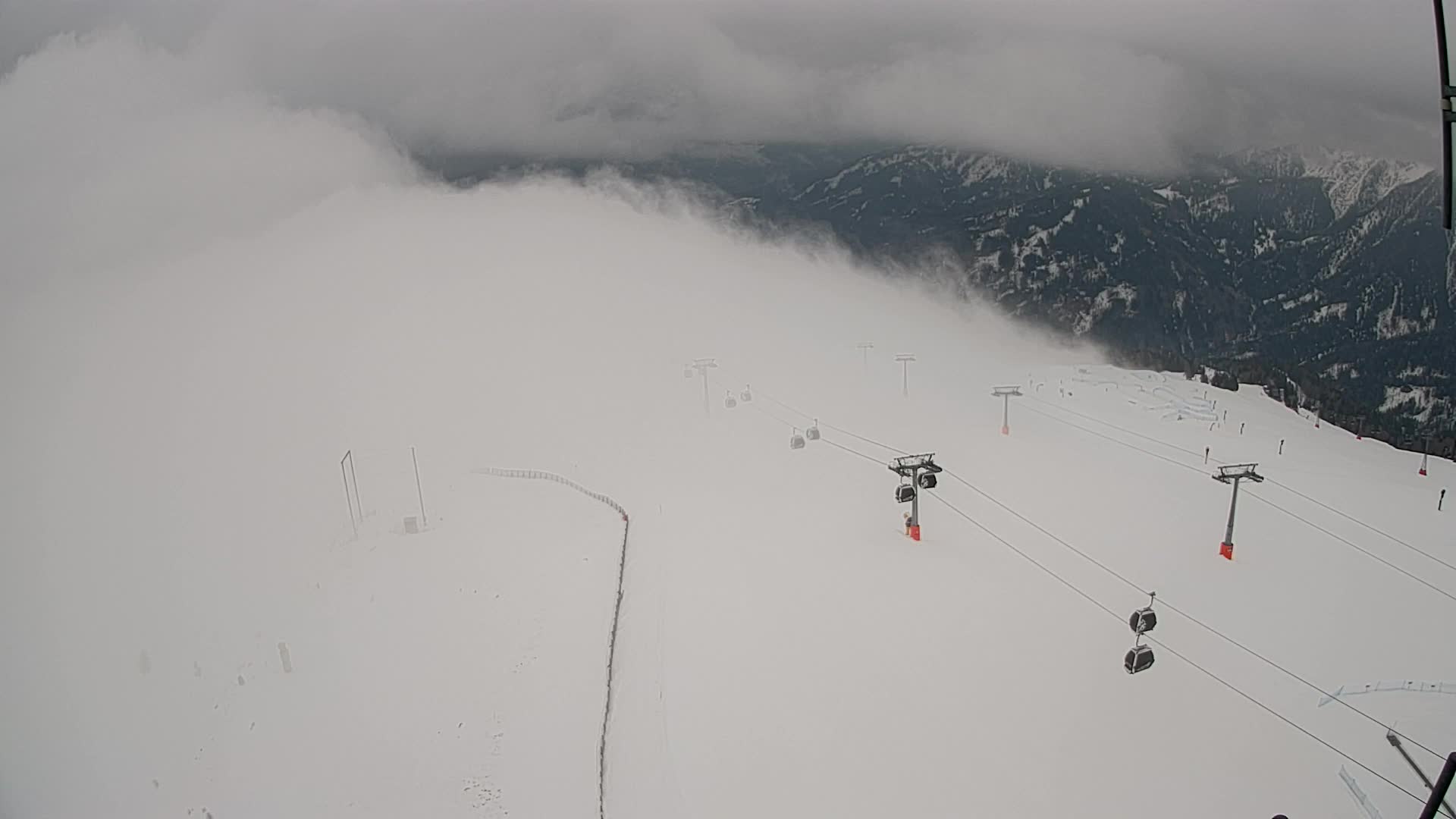 Kronplatz peak | view to Valdaora – Olang