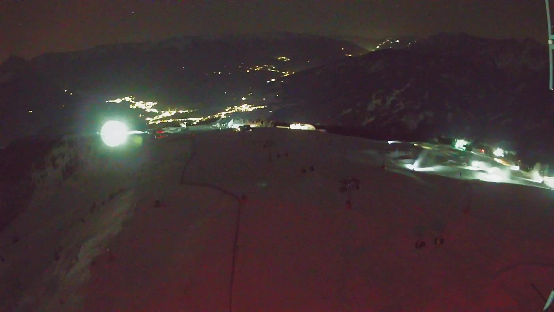 Kronplatz peak | view to Valdaora – Olang