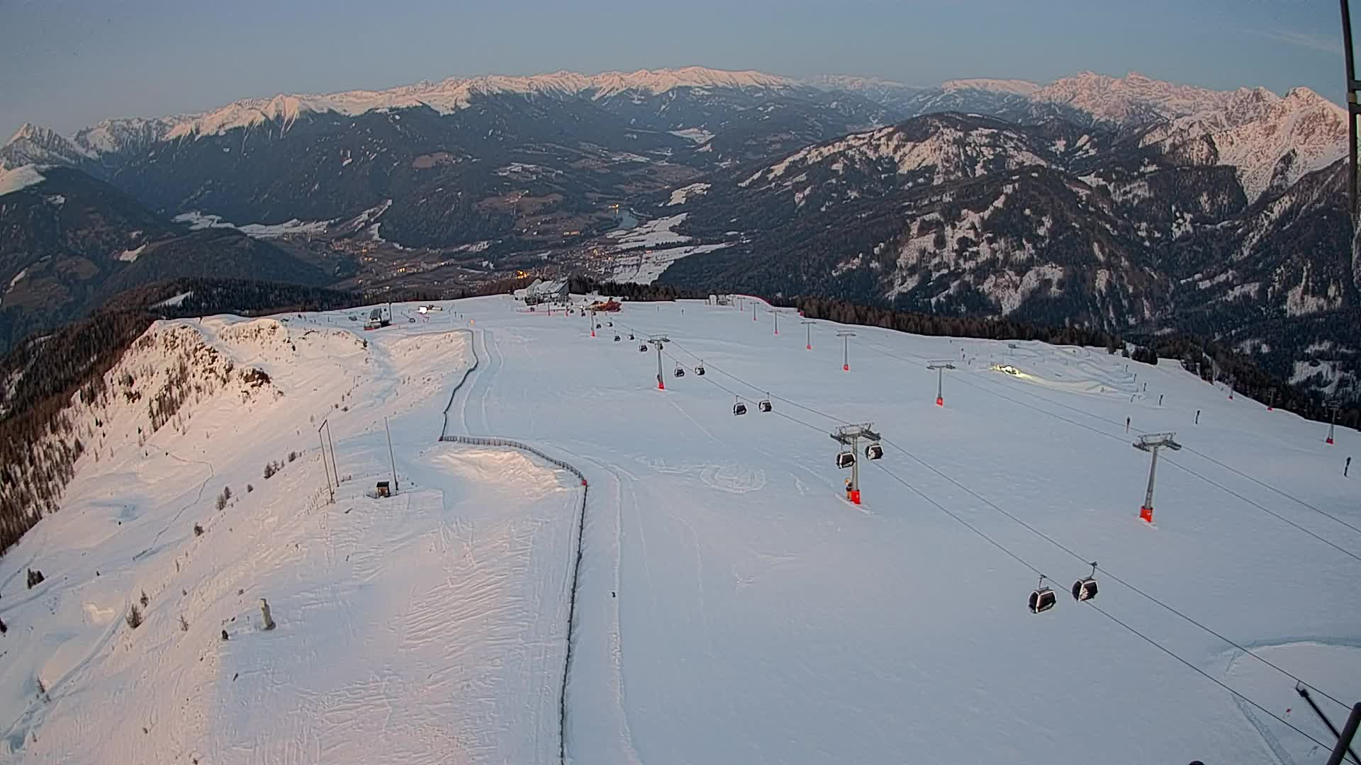 Kronplatz peak | view to Valdaora – Olang