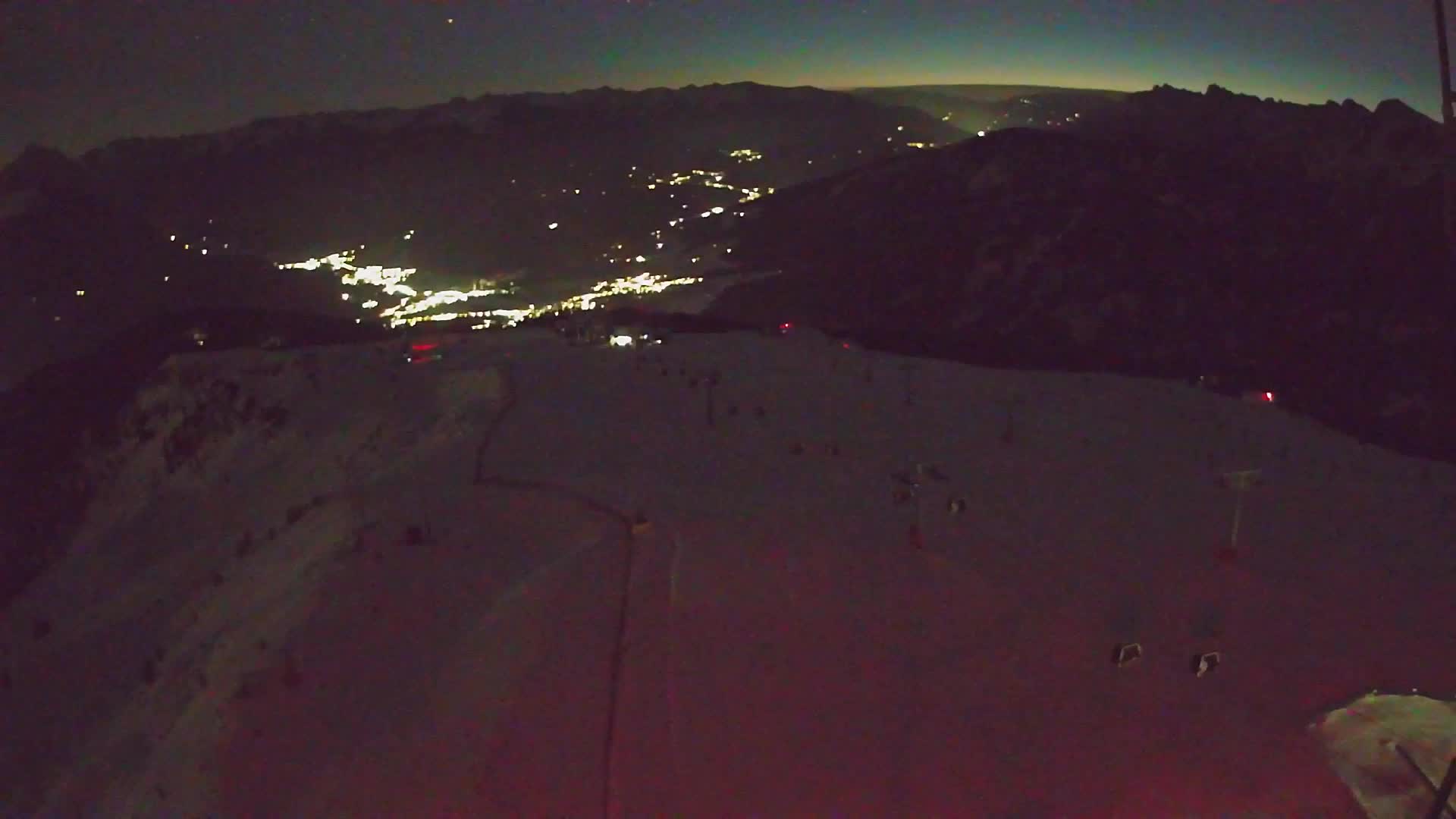 Kronplatz peak | view to Valdaora – Olang