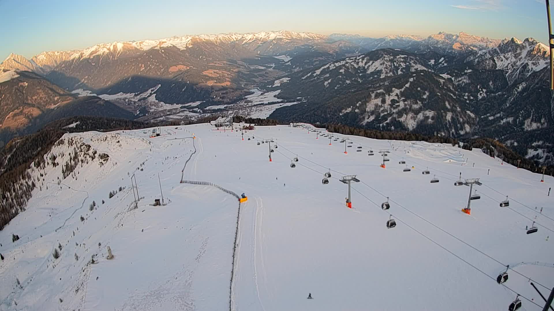 Kronplatz peak | view to Valdaora – Olang