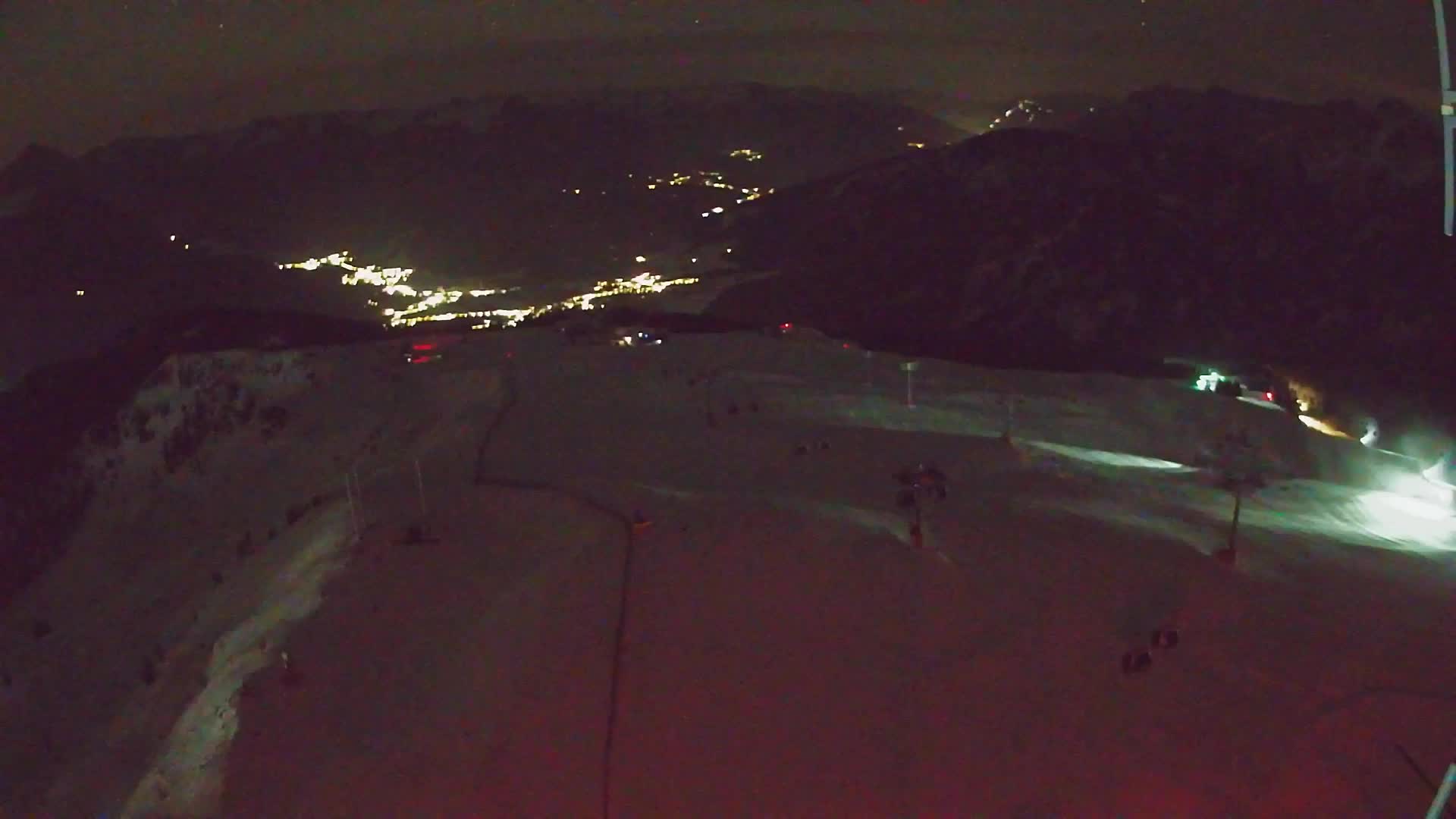 Kronplatz peak | view to Valdaora – Olang