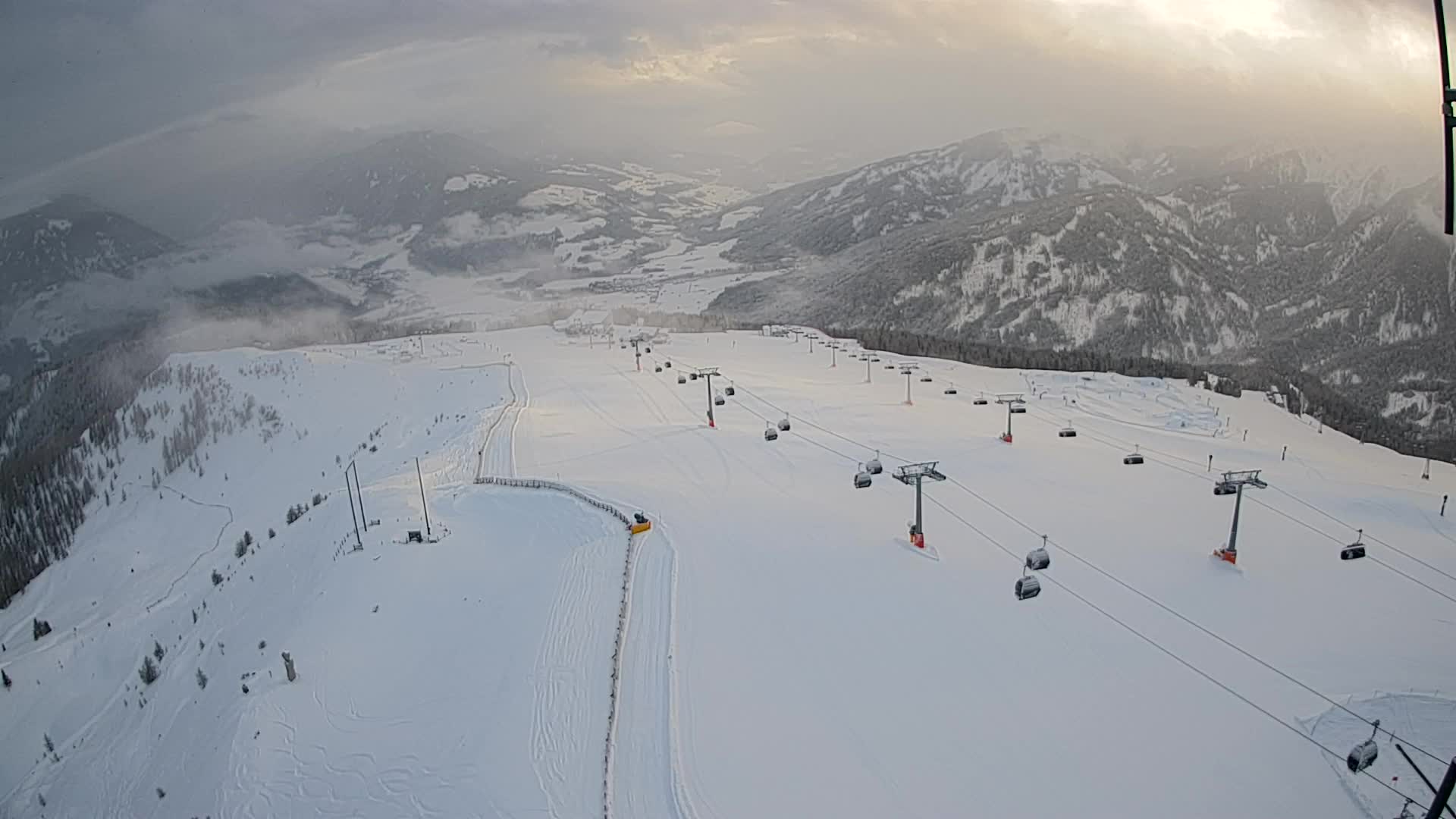Kronplatz peak | view to Valdaora – Olang