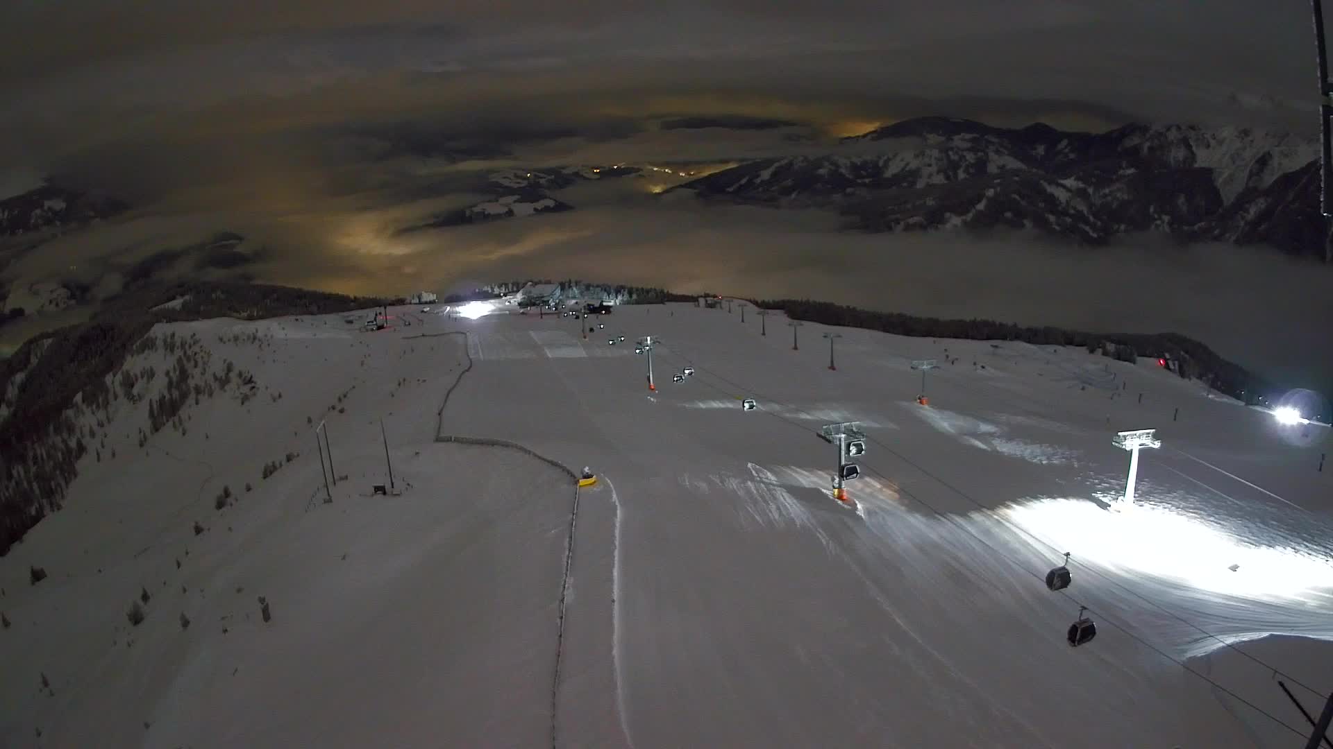 Kronplatz peak | view to Valdaora – Olang