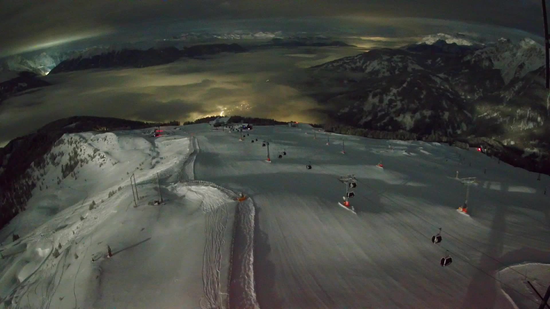 Kronplatz peak | view to Valdaora – Olang