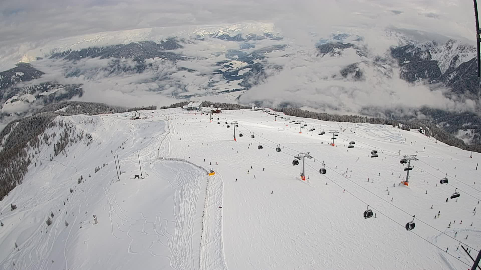 Kronplatz peak | view to Valdaora – Olang