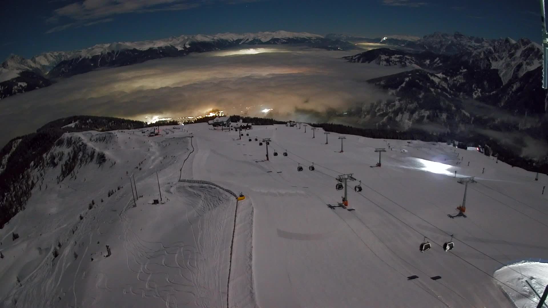 Kronplatz peak | view to Valdaora – Olang