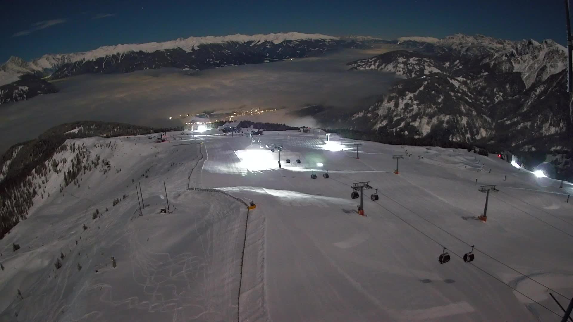 Kronplatz peak | view to Valdaora – Olang