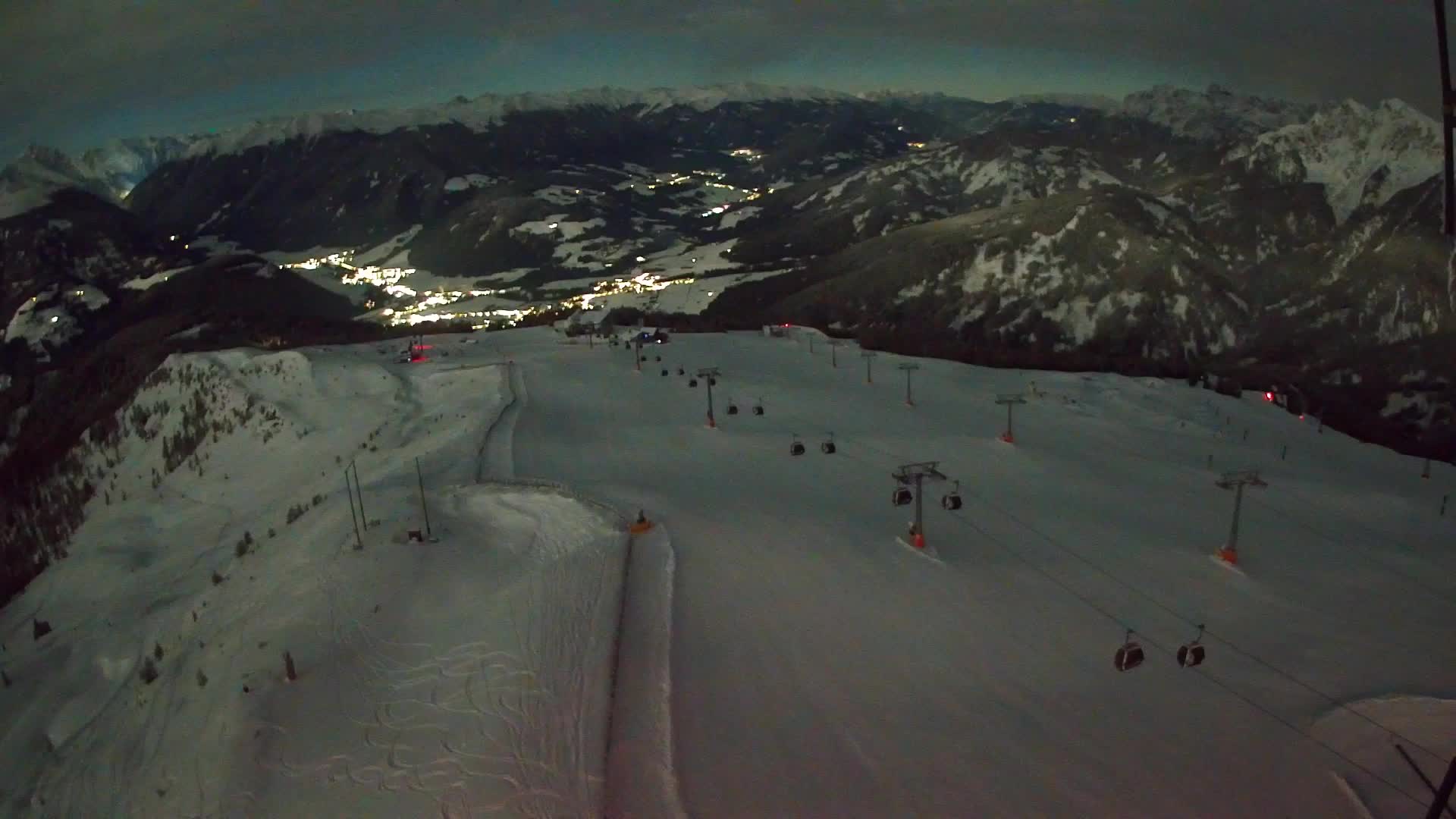 Kronplatz peak | view to Valdaora – Olang