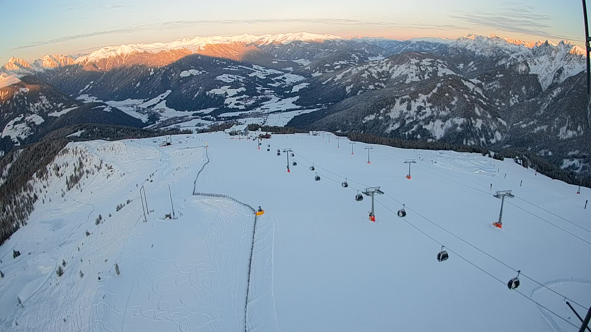 Kronplatz peak | view to Valdaora – Olang