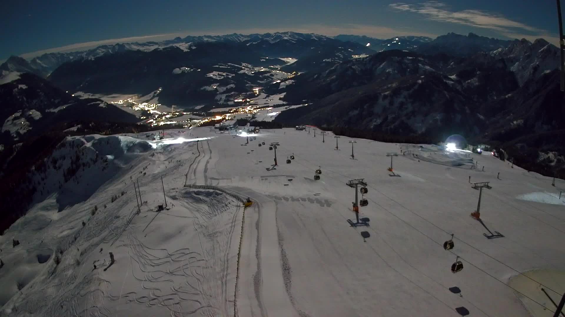 Kronplatz peak | view to Valdaora – Olang