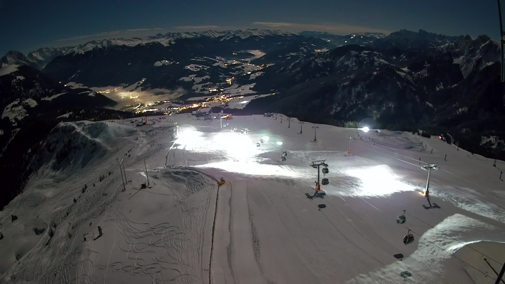 Kronplatz peak | view to Valdaora – Olang