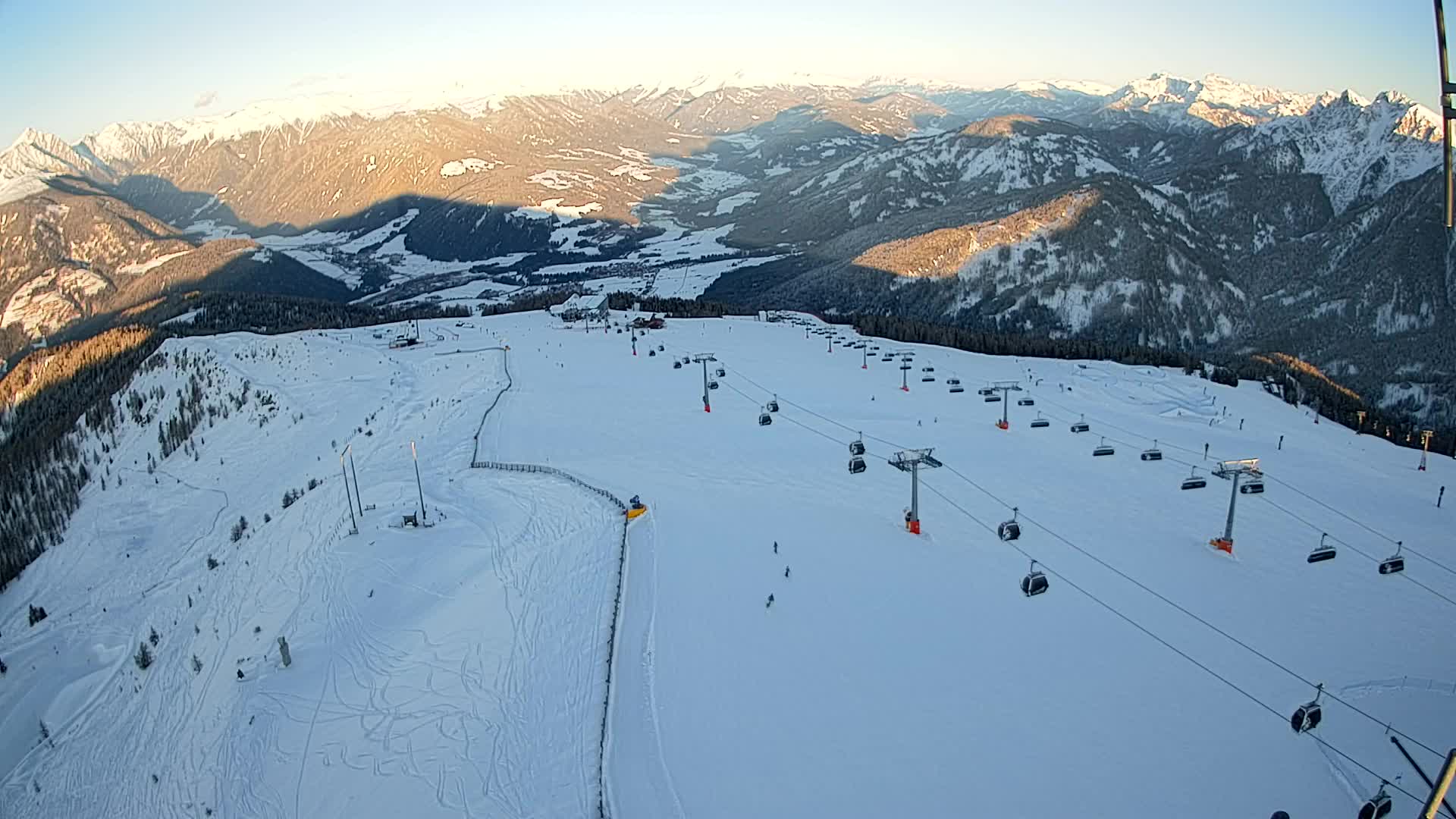 Kronplatz peak | view to Valdaora – Olang