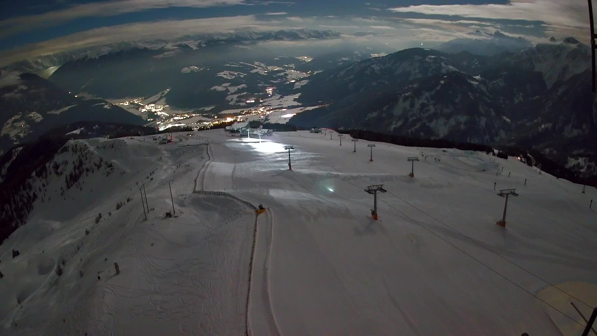 Kronplatz peak | view to Valdaora – Olang