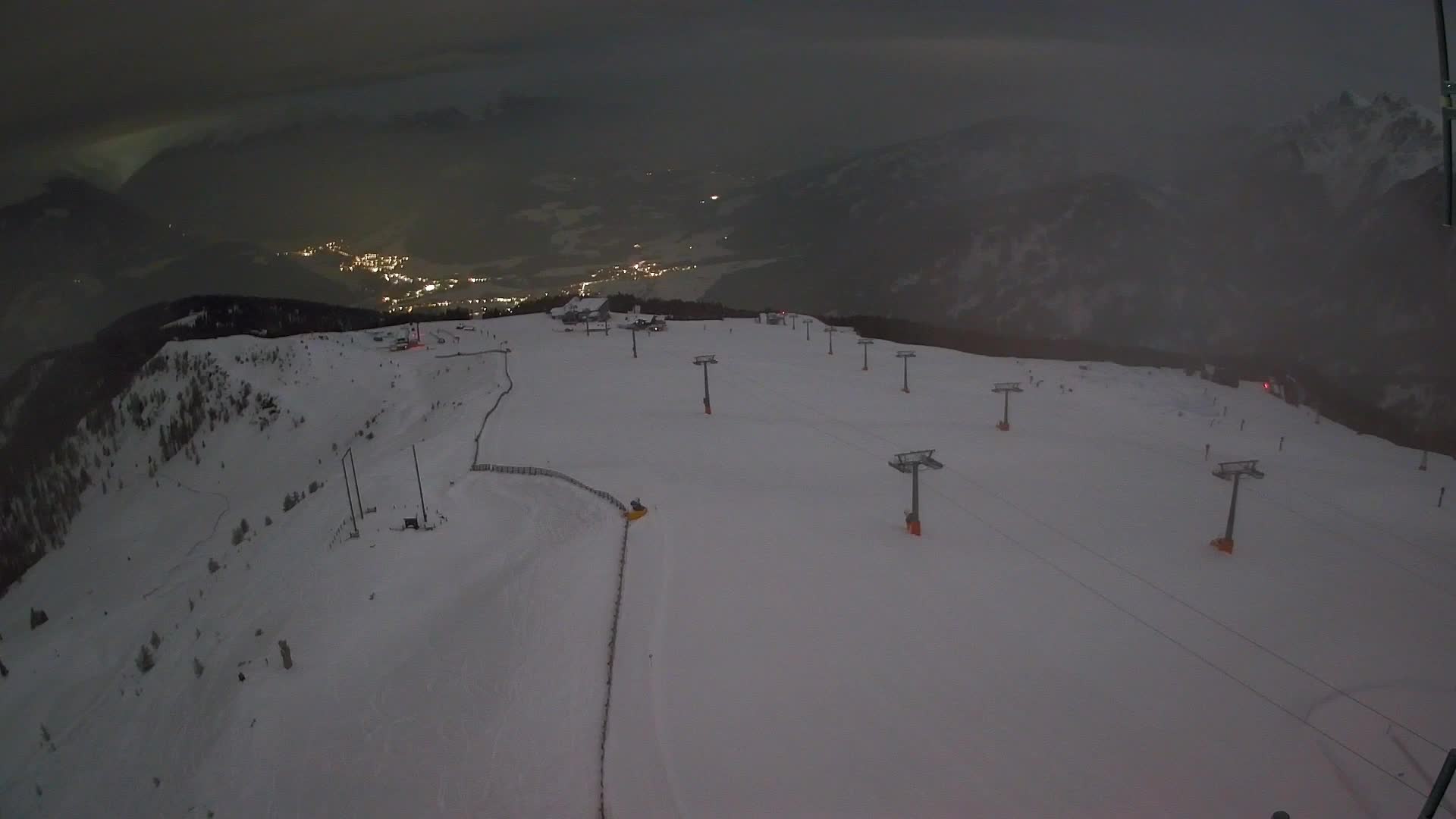 Kronplatz peak | view to Valdaora – Olang