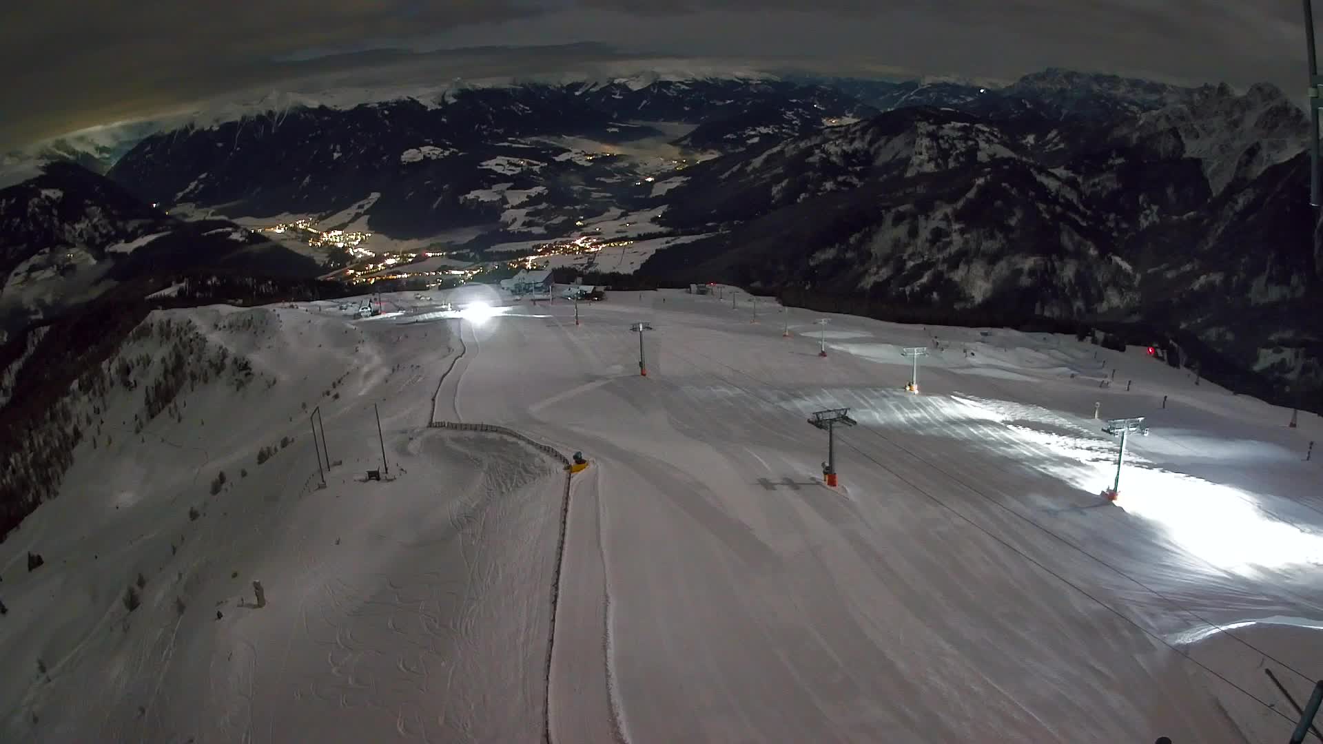 Kronplatz peak | view to Valdaora – Olang