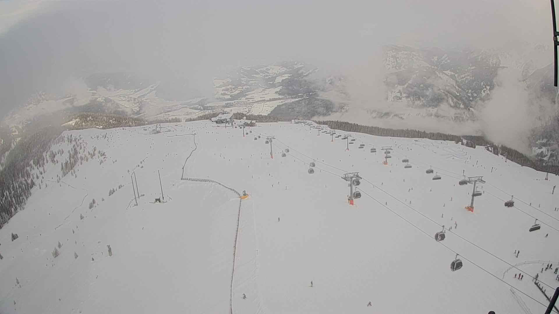 Kronplatz peak | view to Valdaora – Olang