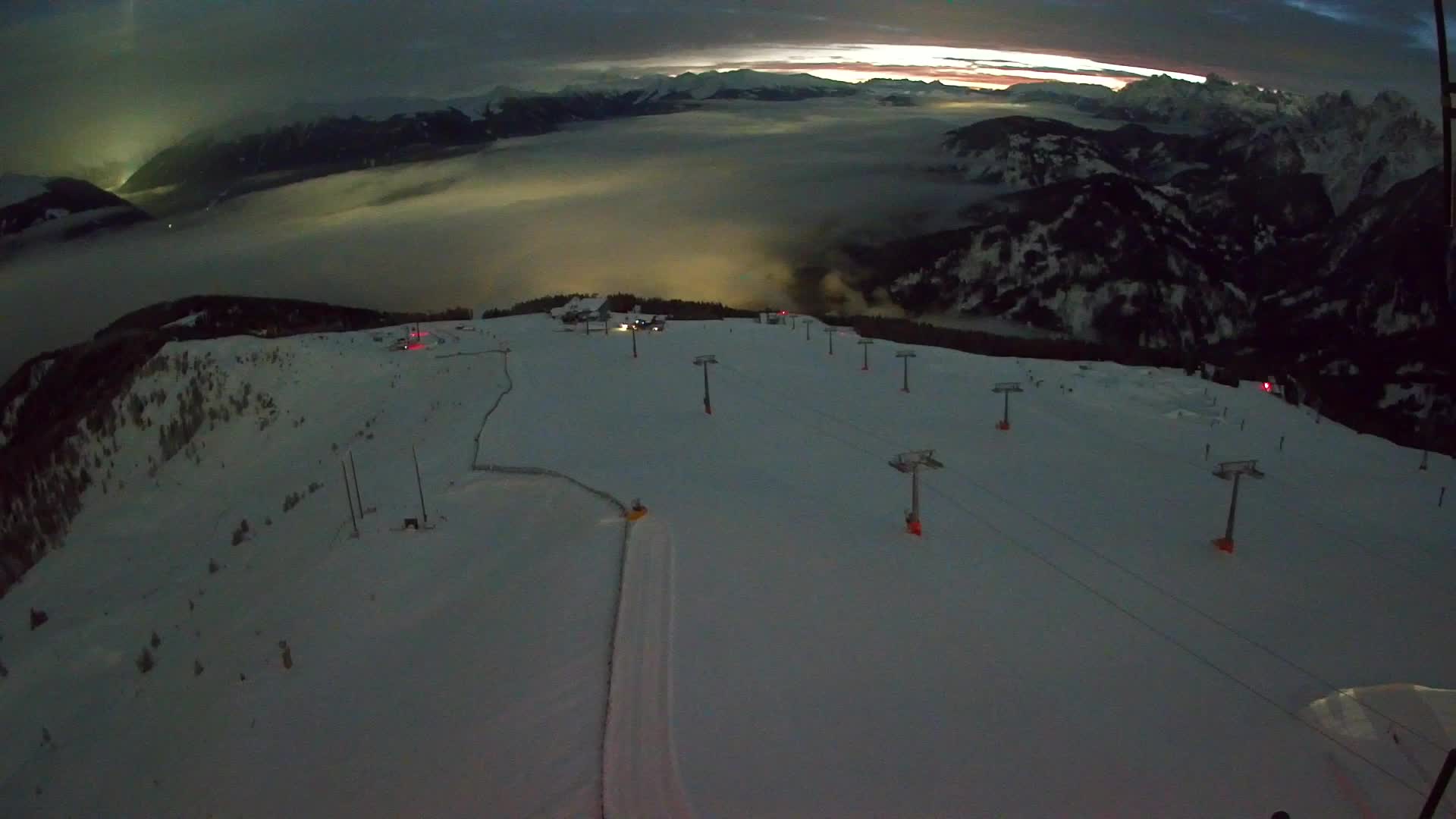 Kronplatz peak | view to Valdaora – Olang