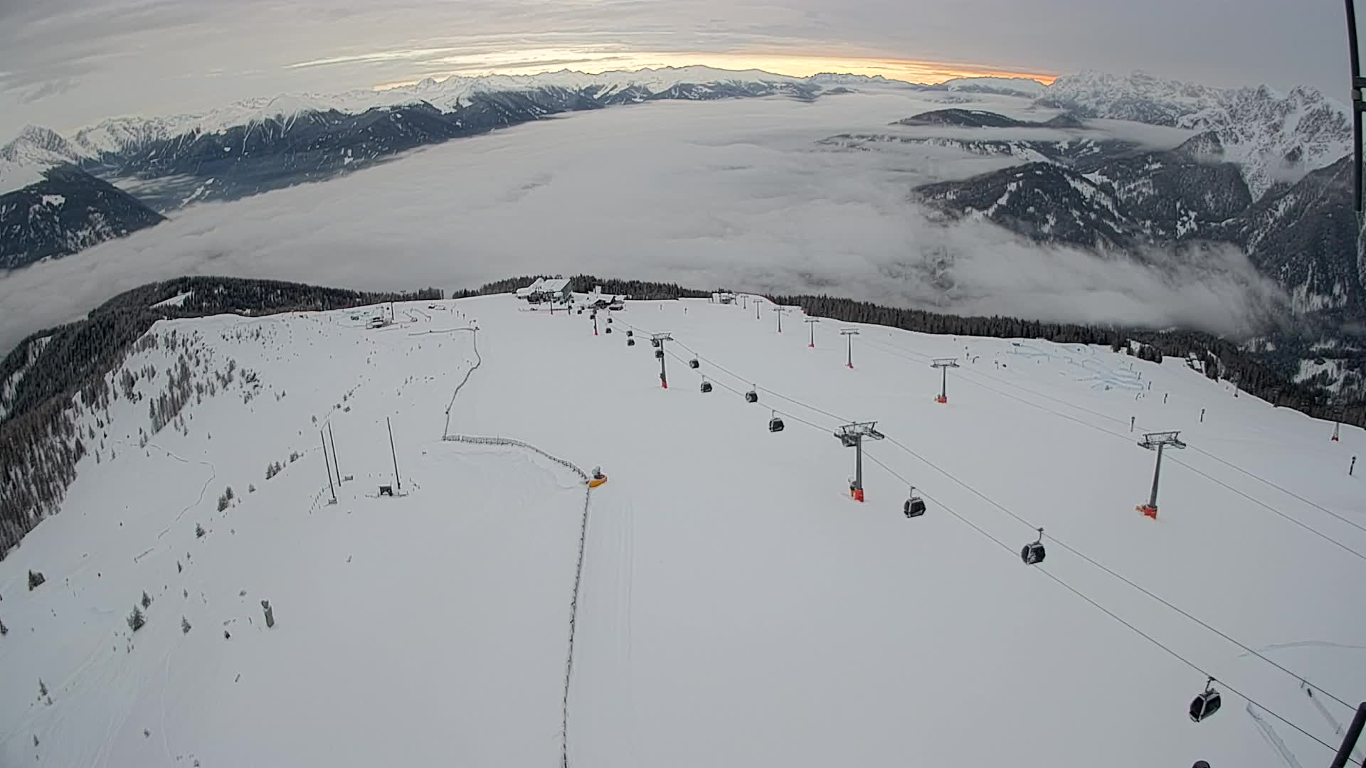Kronplatz peak | view to Valdaora – Olang