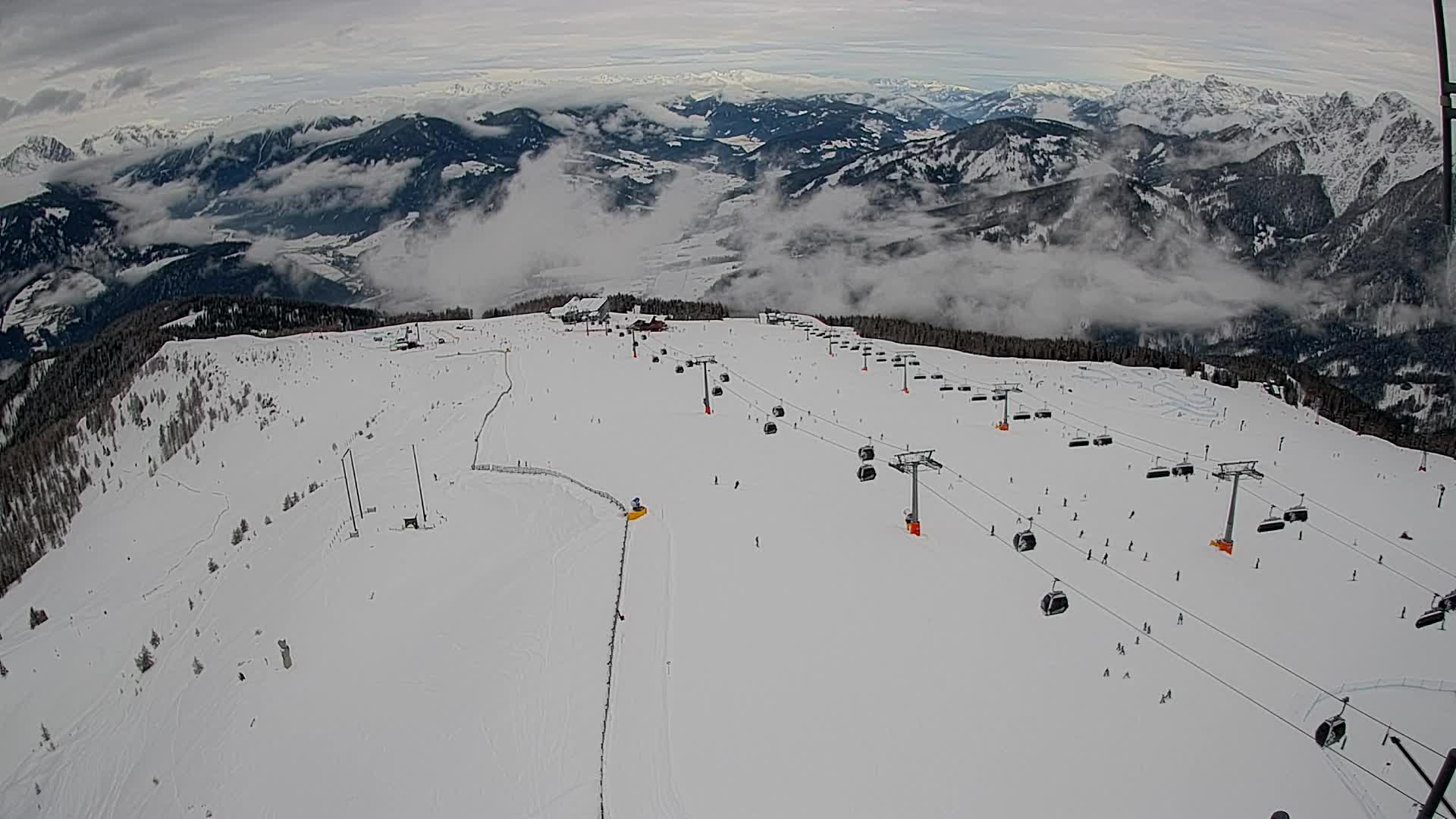 Kronplatz peak | view to Valdaora – Olang