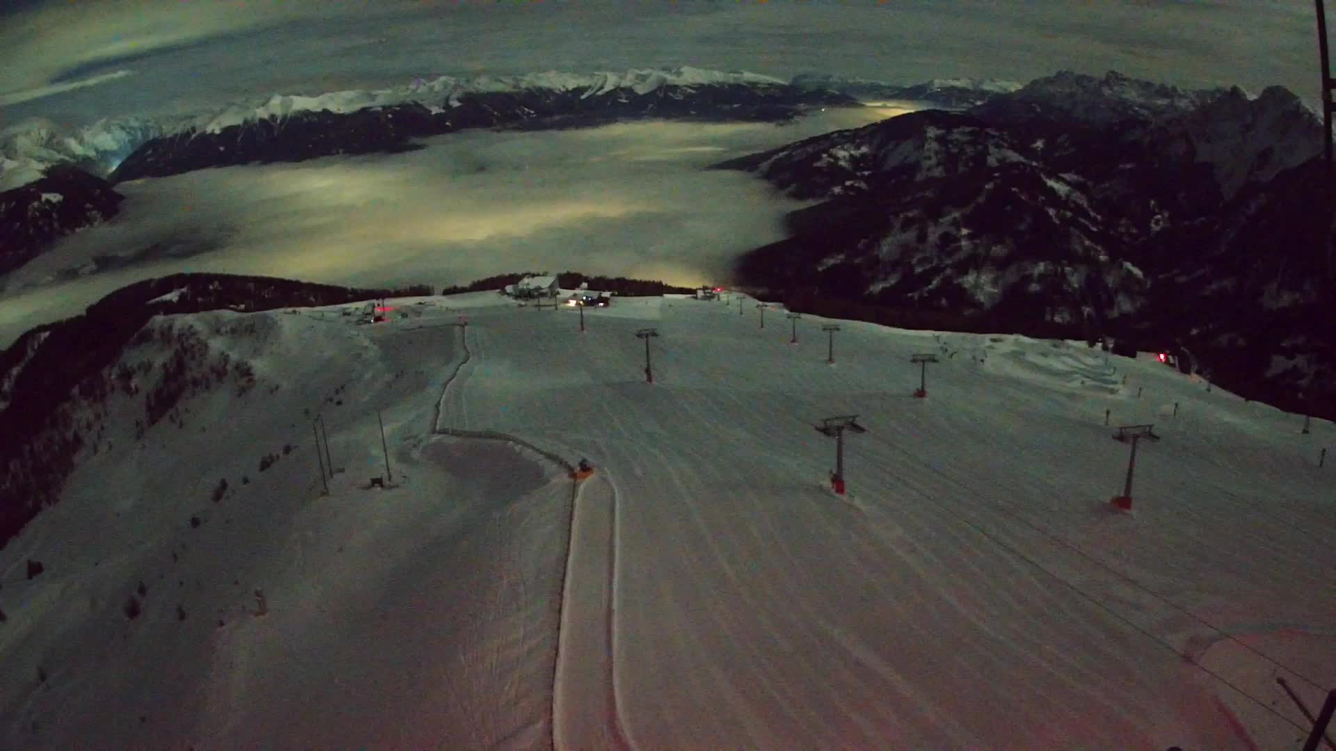 Kronplatz peak | view to Valdaora – Olang